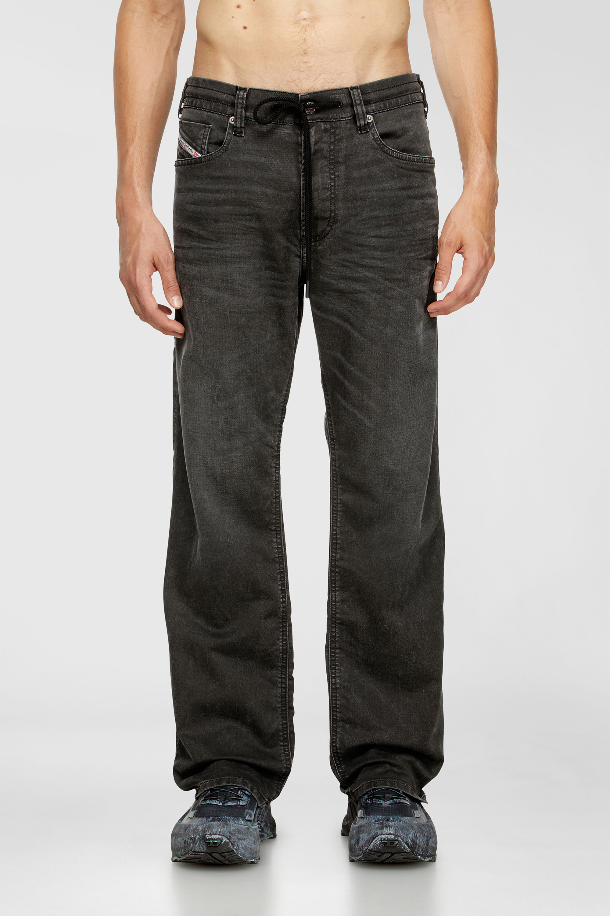Diesel - Herren Relaxed 2080 D-Reel Joggjeans&reg; 09J75, Schwarz/Dunkelgrau - 1