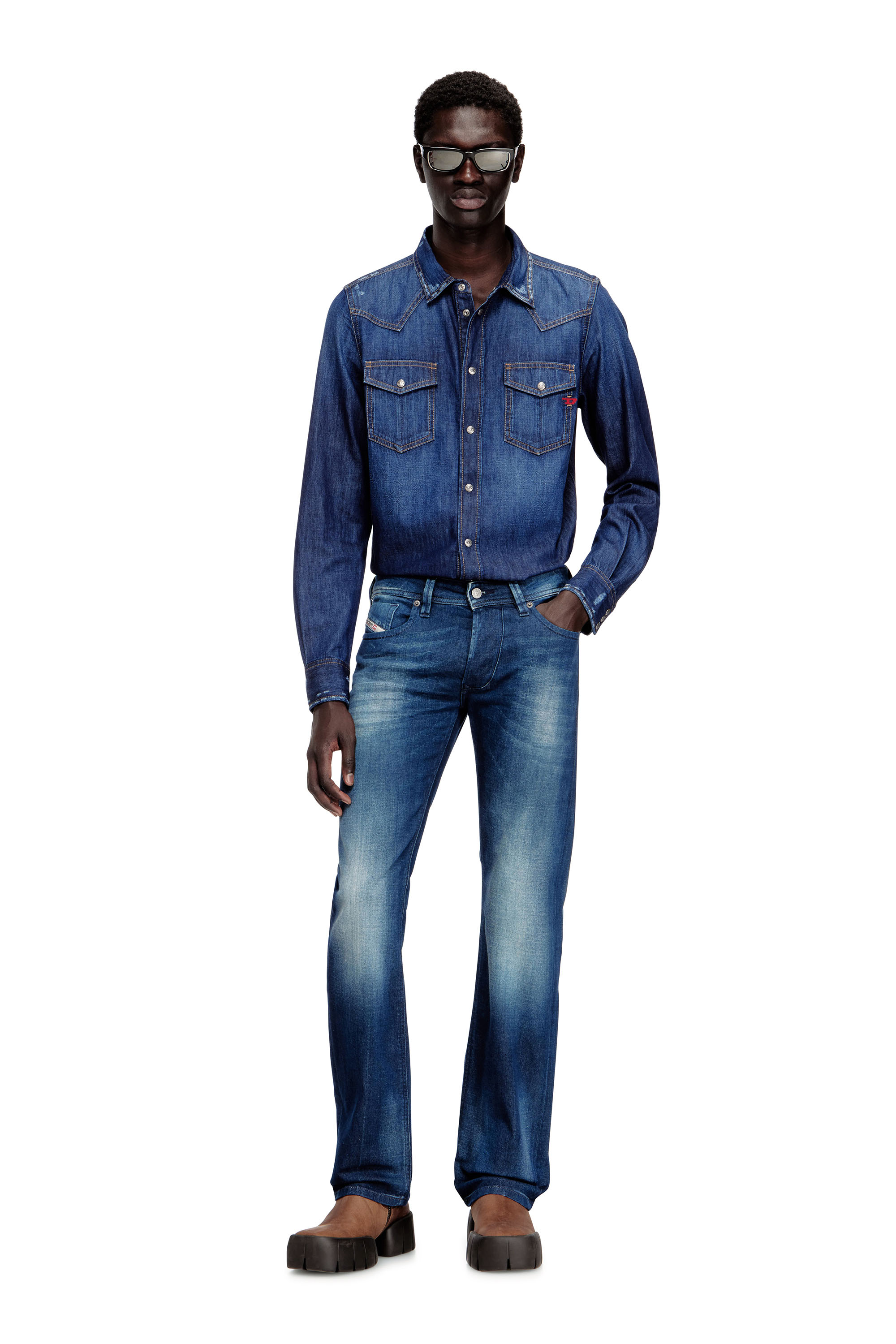 Diesel - D-VEGA, Herren Jeanshemd mit Pattentaschen in Blau - 2