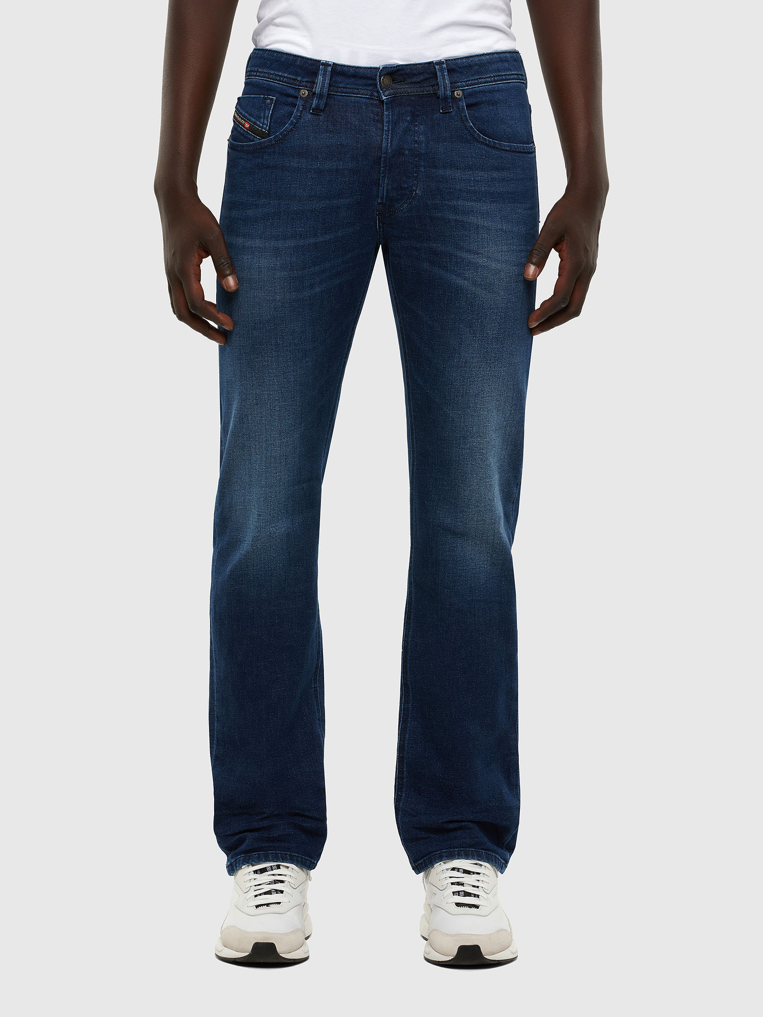 Diesel - Larkee 009ER Straight Jeans,  - Image 1