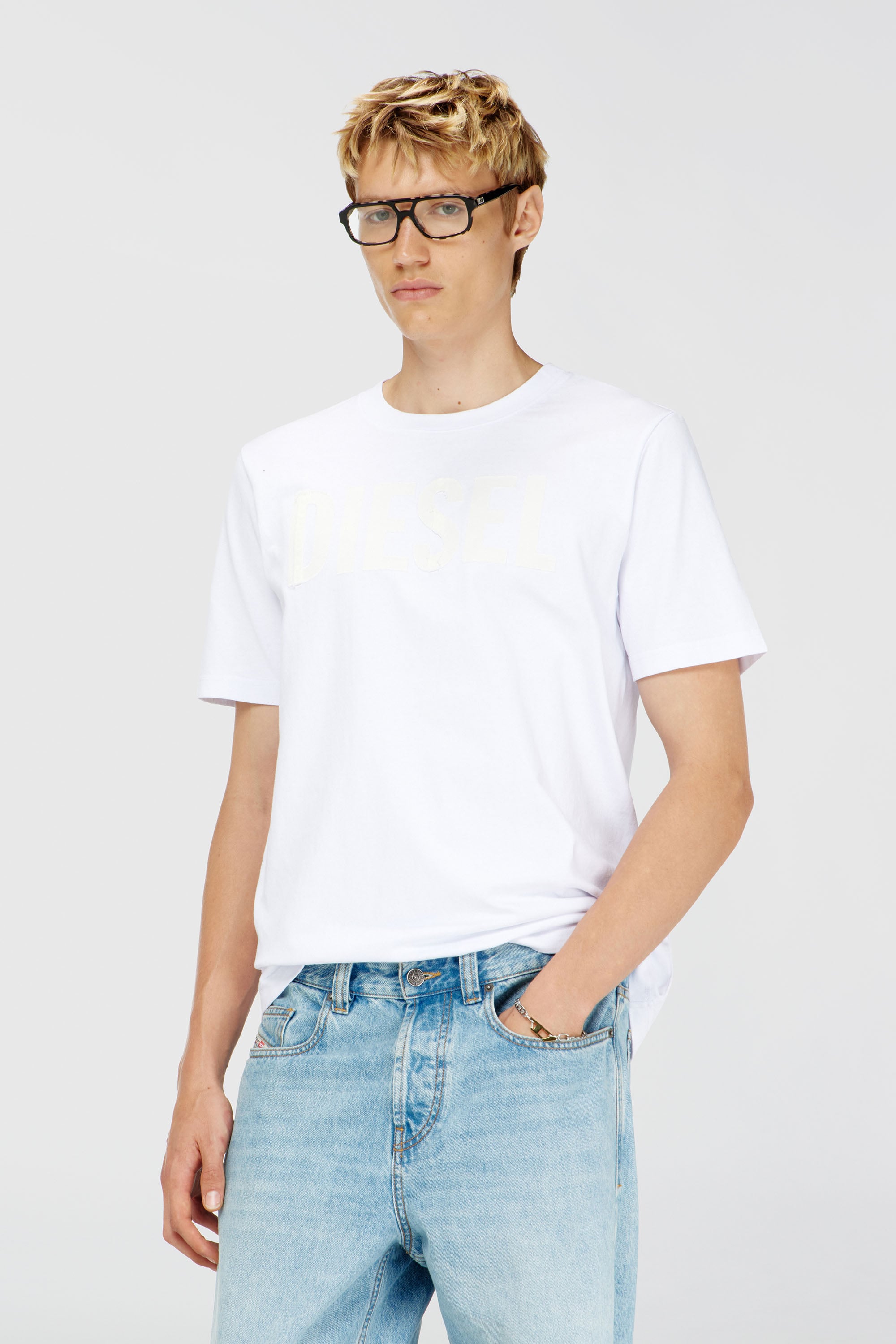 Diesel - T-JUST-APP-T92, Herren T-Shirt aus Baumwolle mit tonalem Diesel-Logoprint in Wei&szlig; - 1