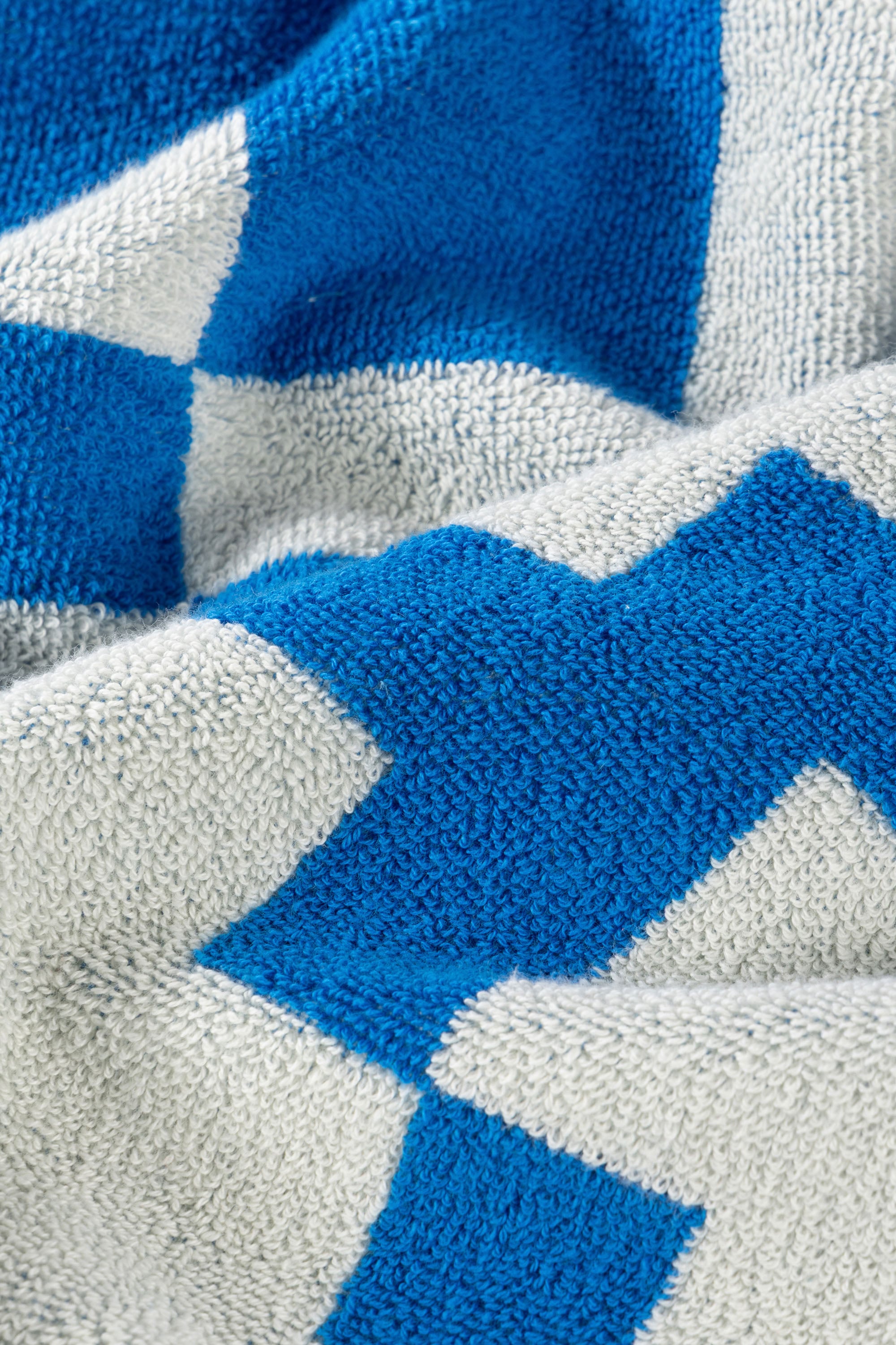 Diesel - 1018134  PIXEL TOYS 1 GREY/BLUE TOWEL, Unisex Frotteehandtuch 100x180 cm in Blau - 4