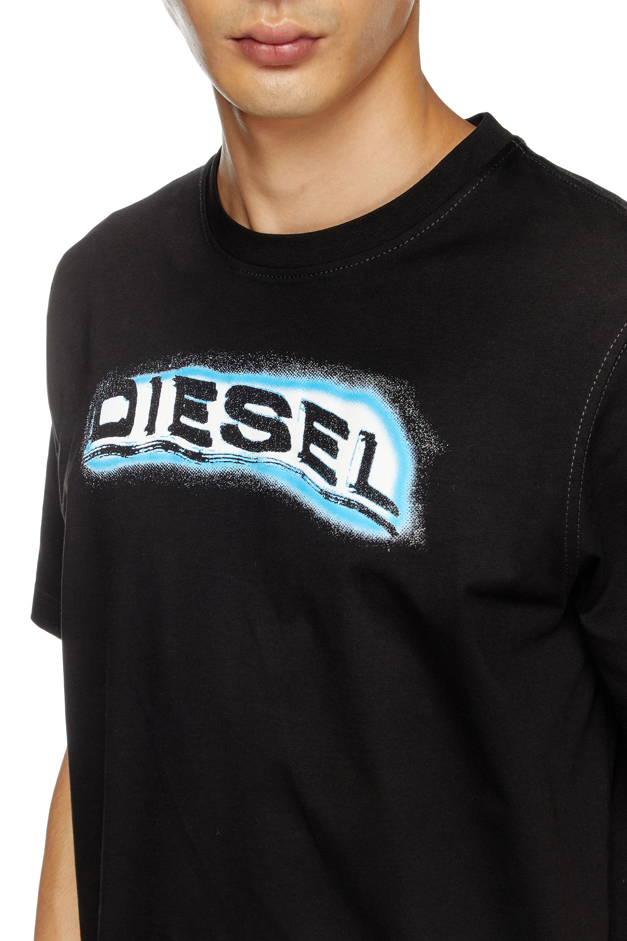 Diesel - T-ADJUST-R4, Herren T-Shirt mit Schaum-Print-Logo in Schwarz - 5