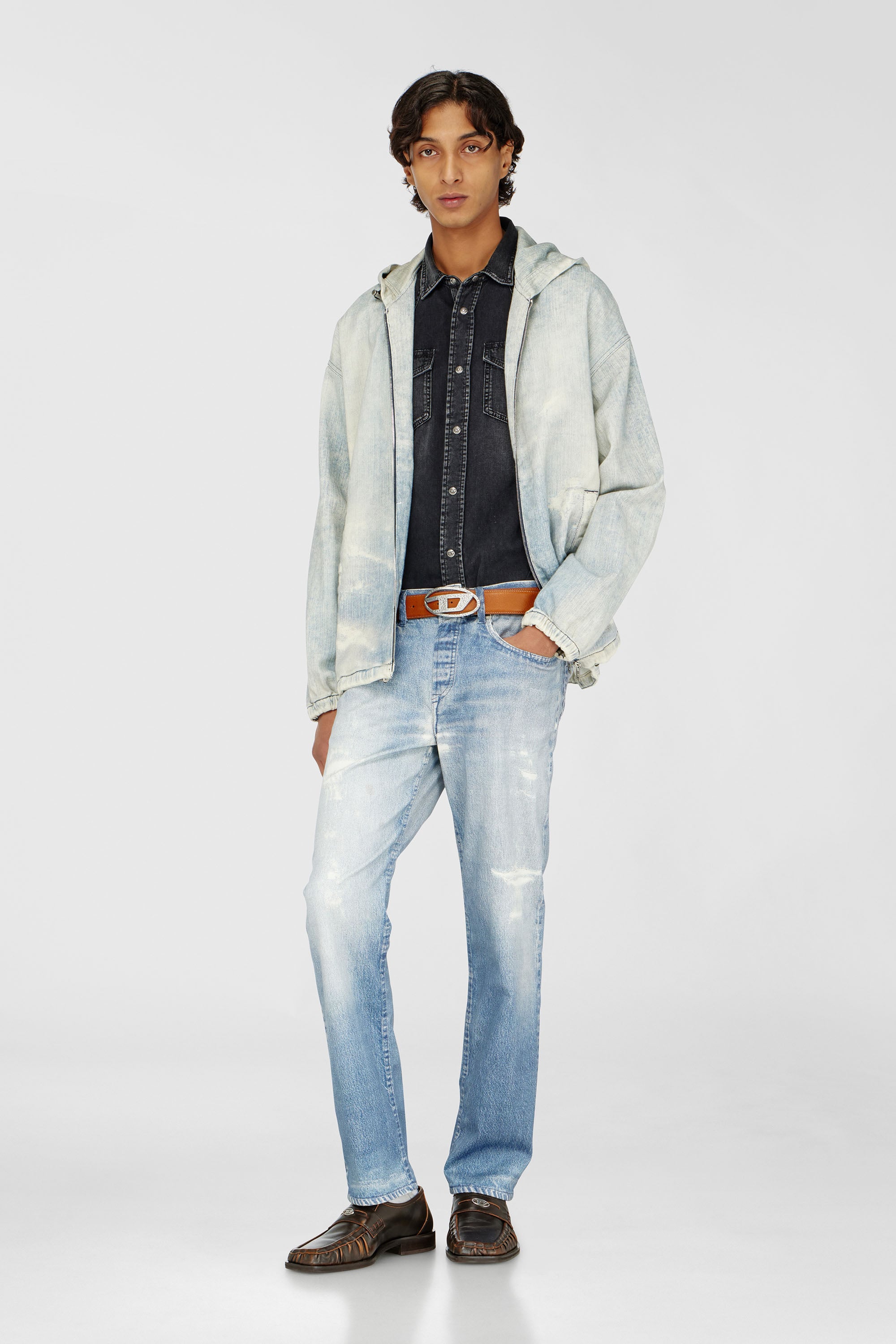 Diesel - D-WYNNY JOGG, Herren Hooded JoggJeans jacke mit trompe-l&rsquo;oeil in Hellblau - 1