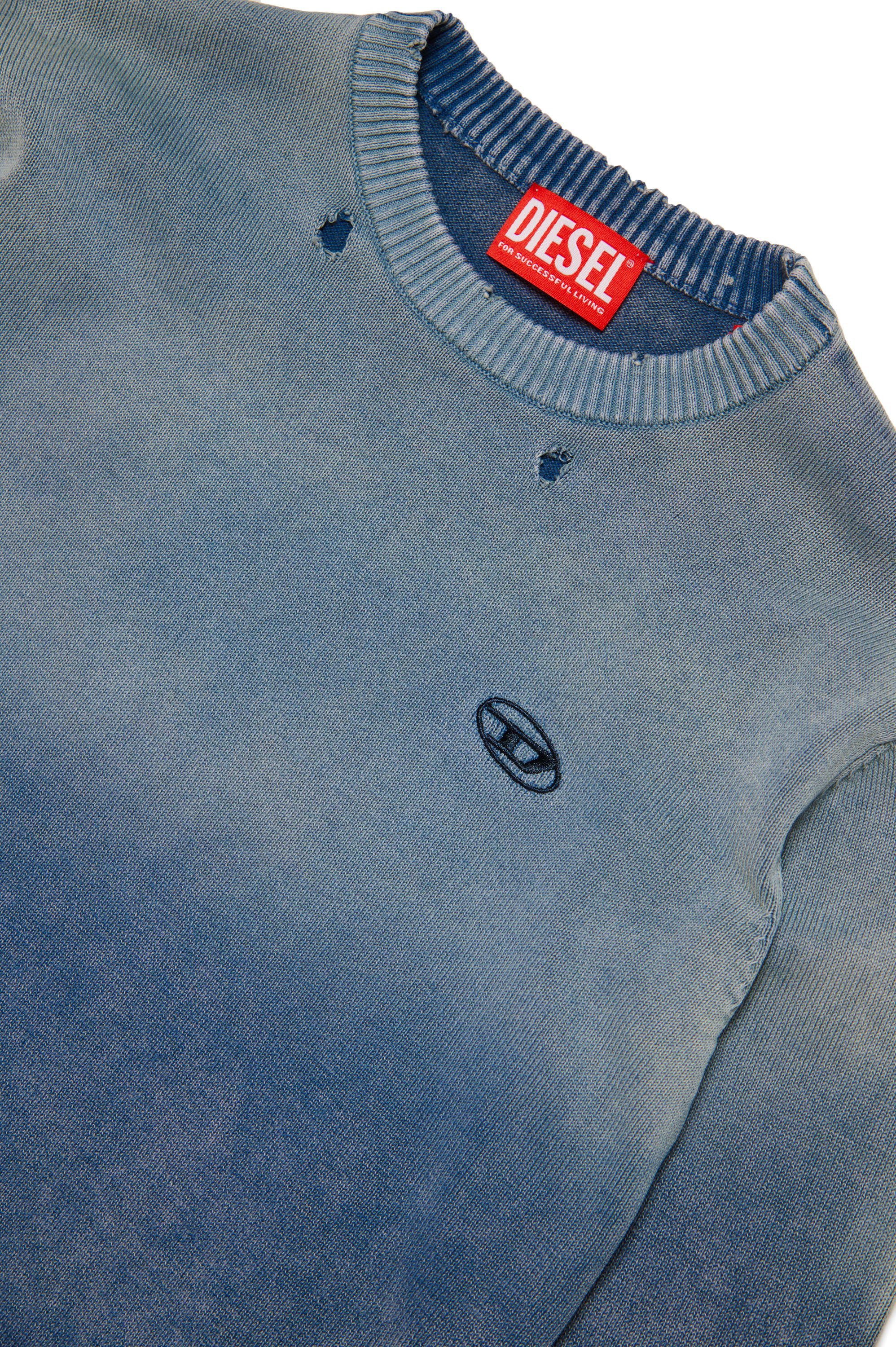 Diesel - KSUDDIS OVER, Man Distressed sweatshirt with colour spray in Blue - Image 3
