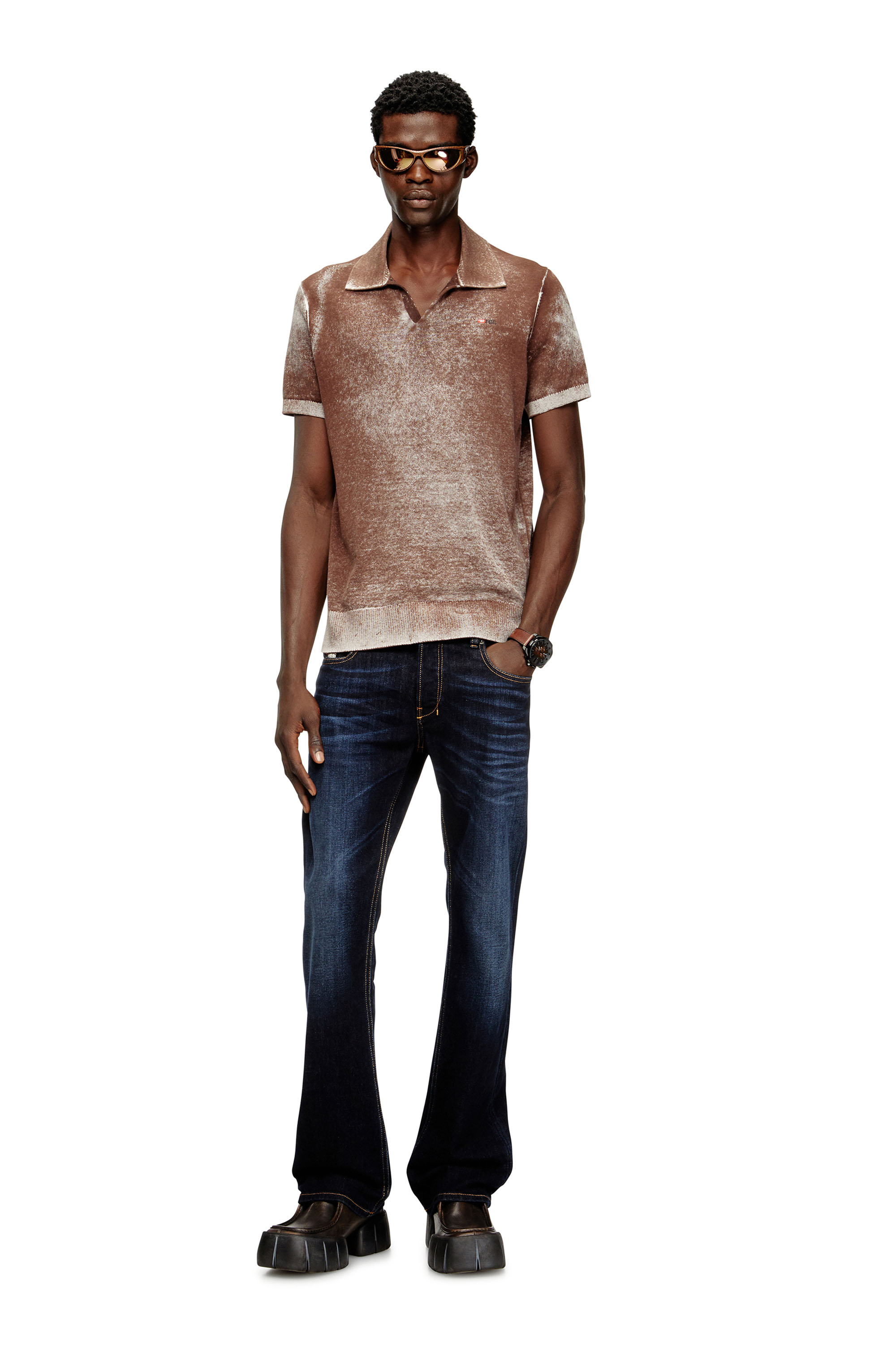 Diesel - K-LAWRIE, Herren Poloshirt aus Strick mit verwaschenem Umkehrdruck in Braun - 1