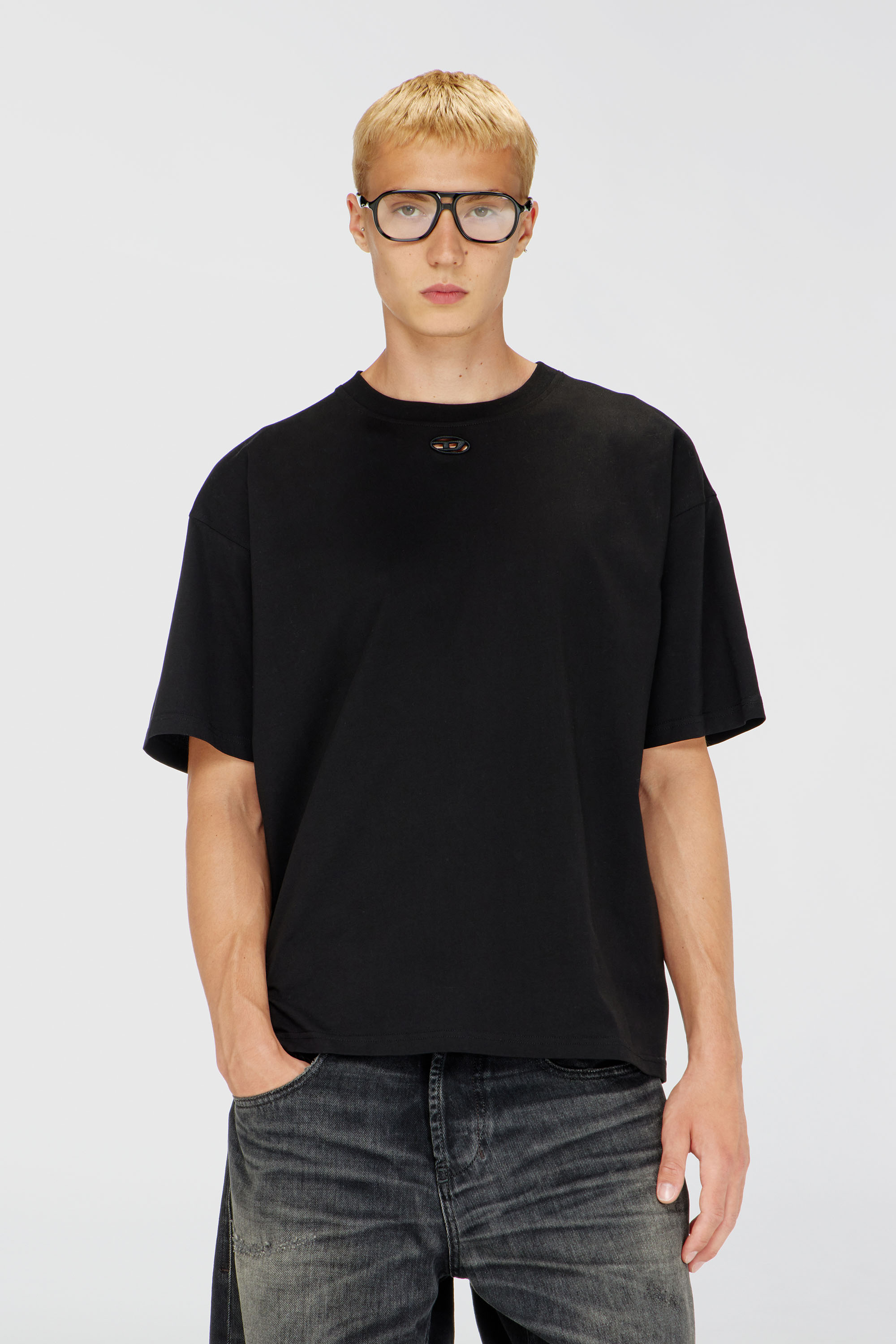 Diesel - T-BOXT-DCO, Herren Locker geschnittenes Baumwoll-T-Shirt mit Oval D Stickerei in Schwarz - 1