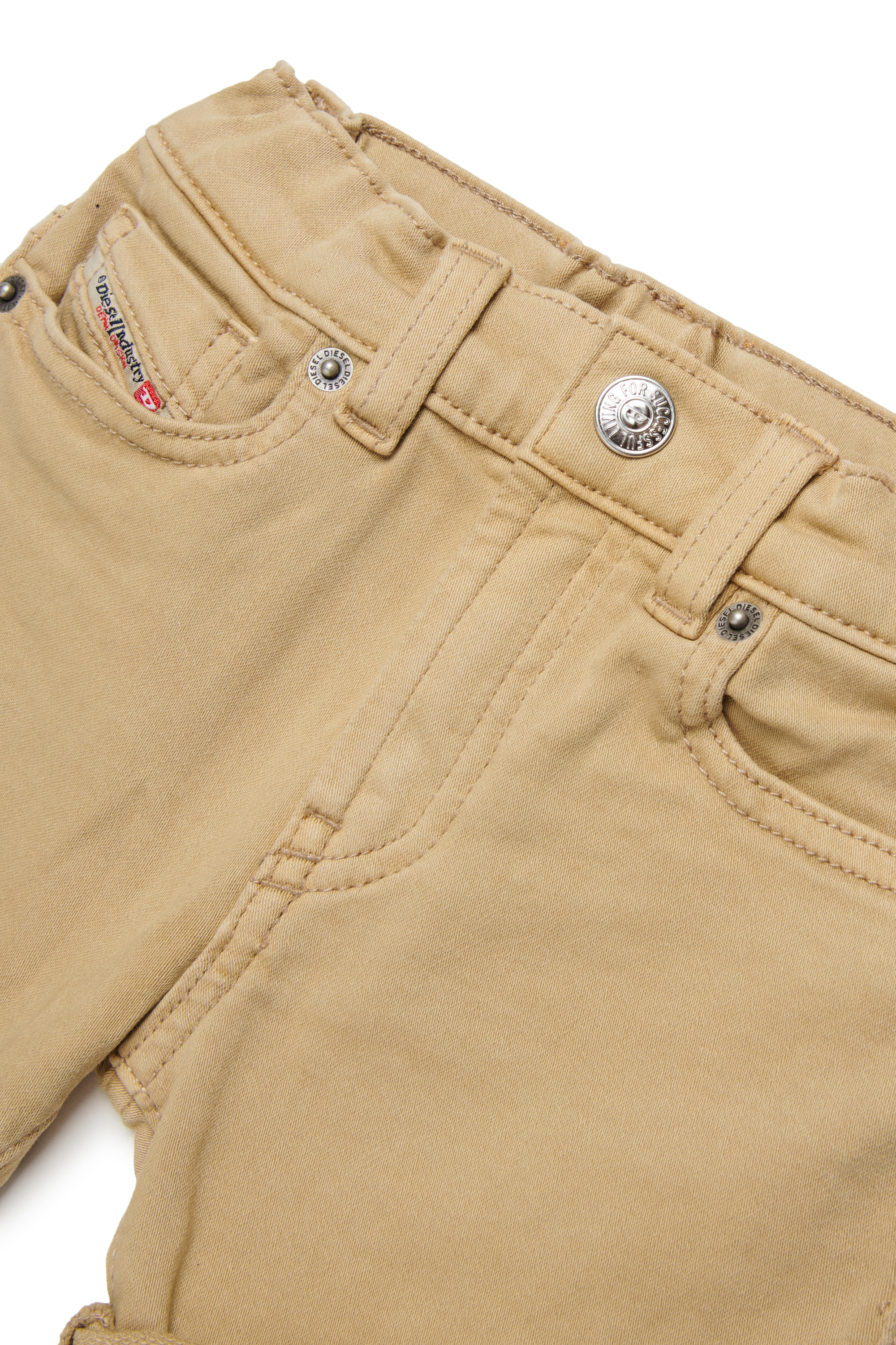 PGALLYB JJJ, Hellbraun