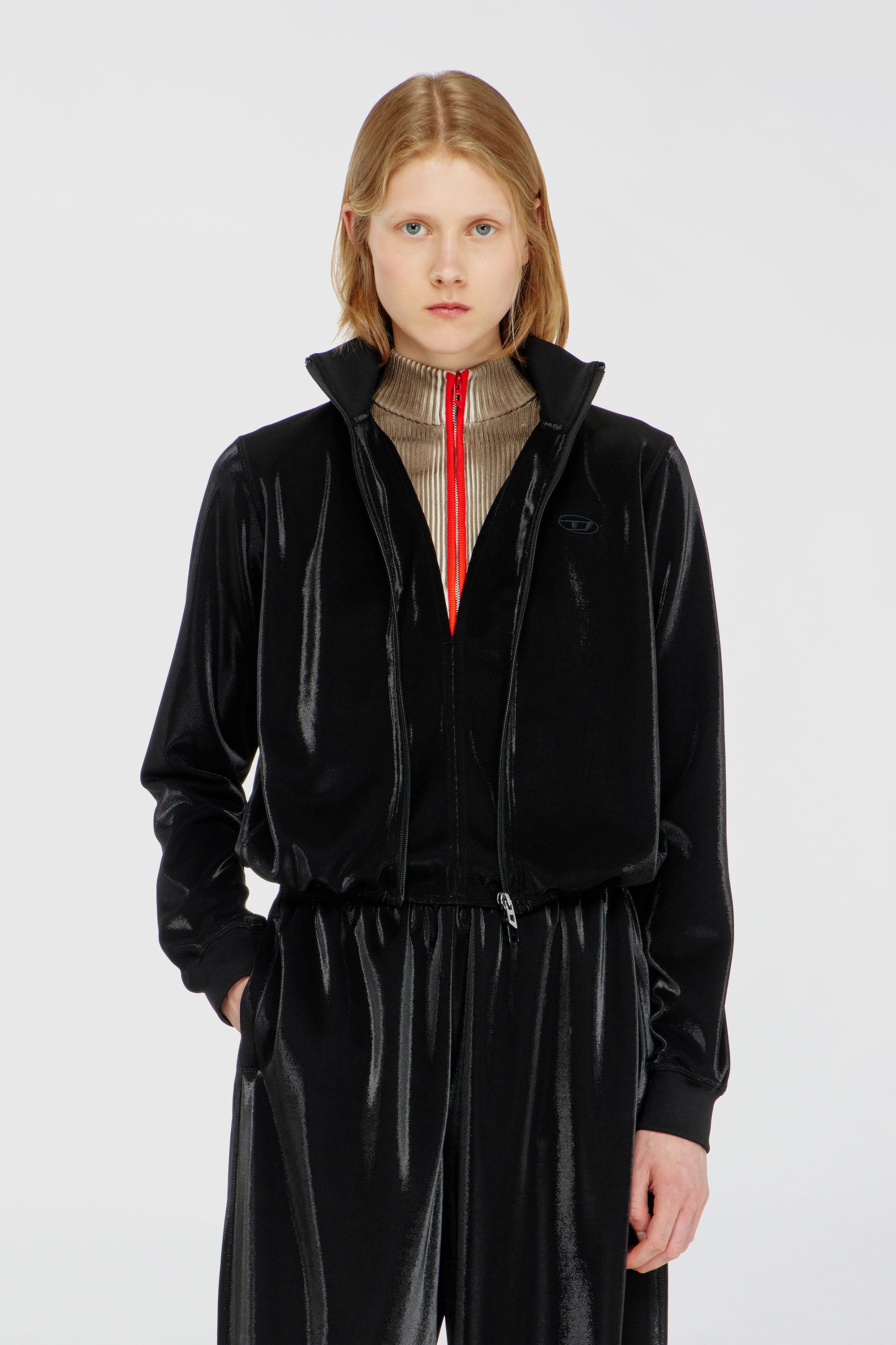 Diesel - F-ROSY, Damen Sweatshirt mit gl&auml;nzendem Piquet-Effekt und Rei&szlig;verschluss in Schwarz - 1