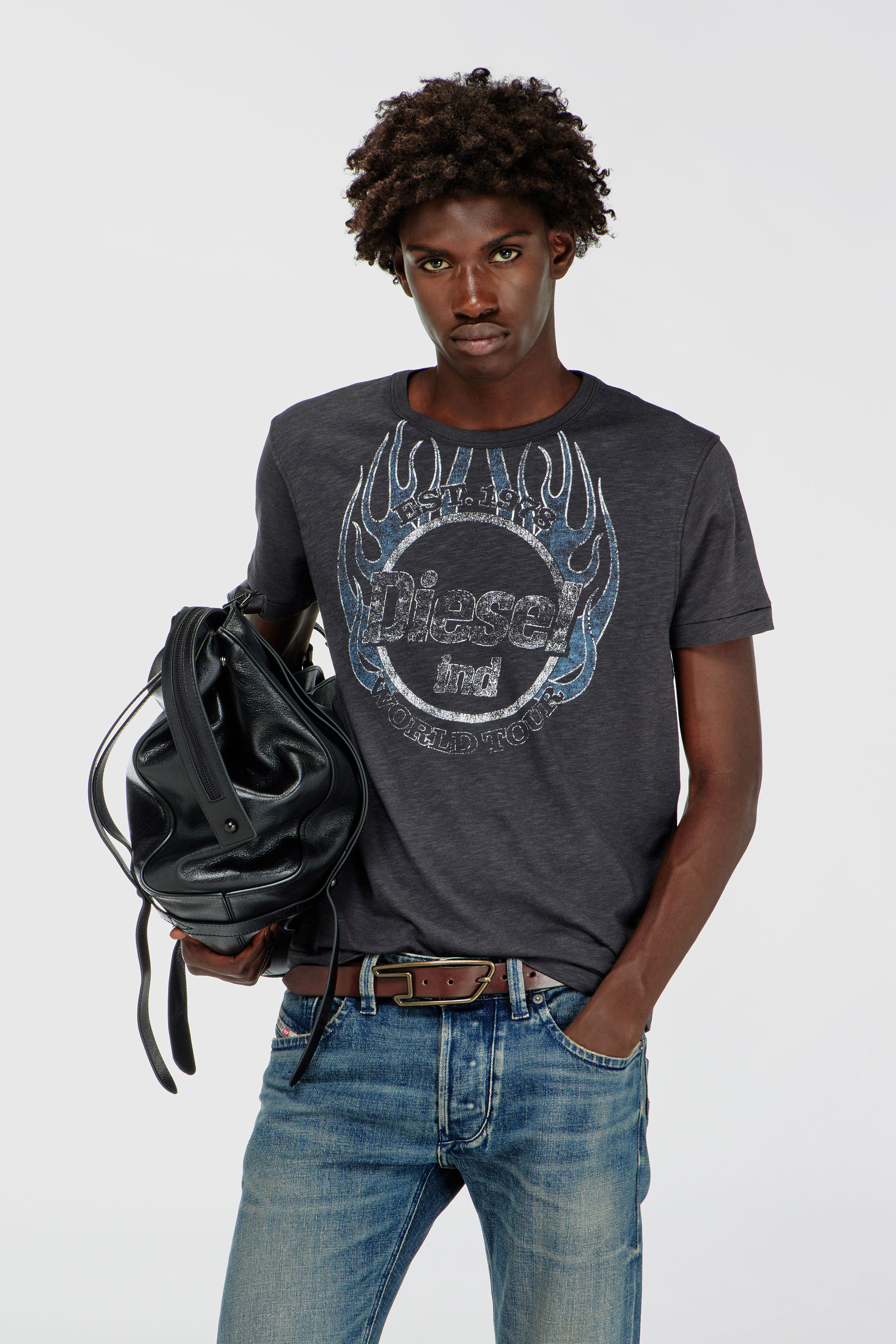 Diesel - T-NOTS, Herren T-Shirt aus Slub-Jersey mit Crack-Print in Dunkelgrau - 3