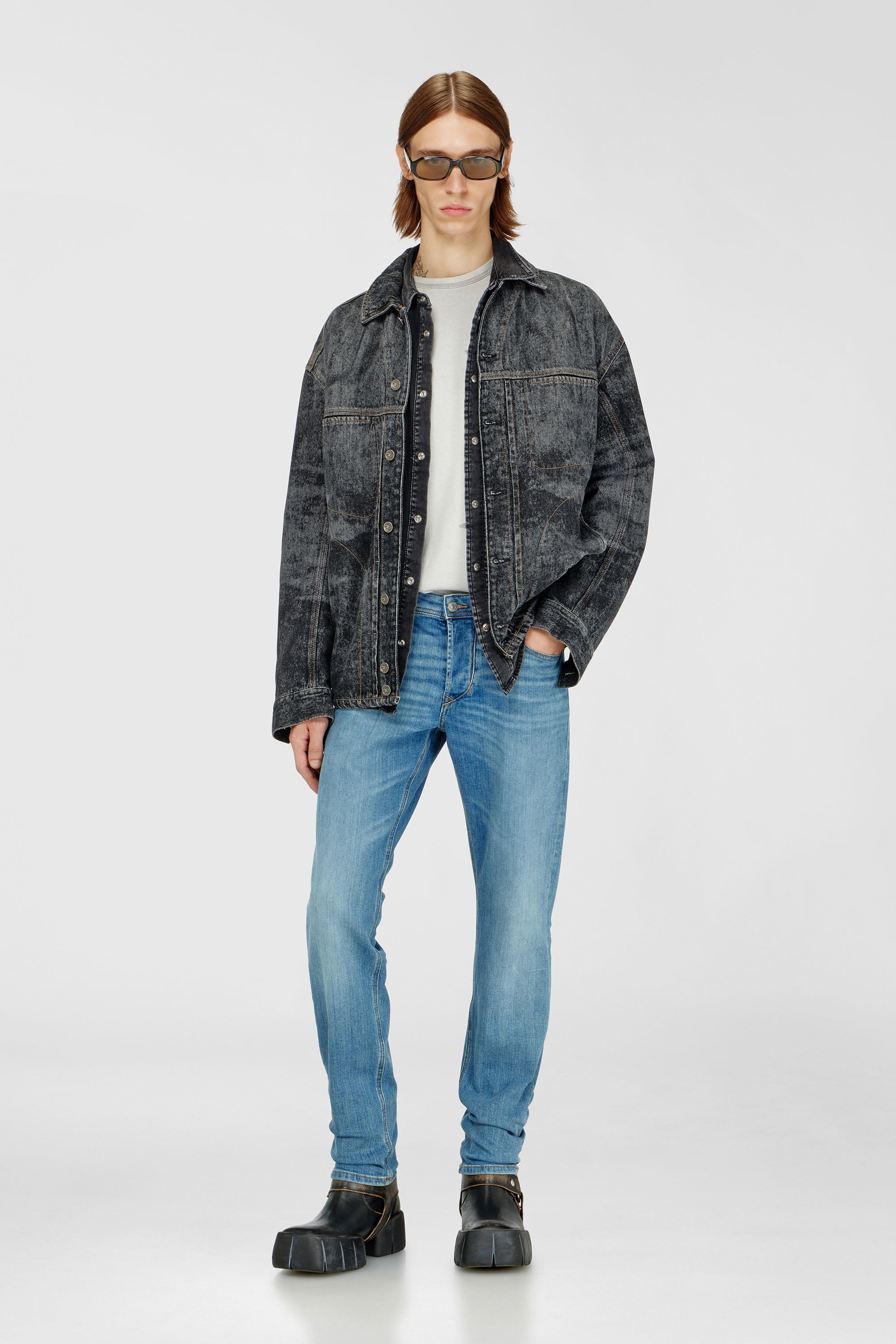 Diesel - Herren Regular Jeans 1986 Larkee-Beex 0KIAL, Hellblau - 1