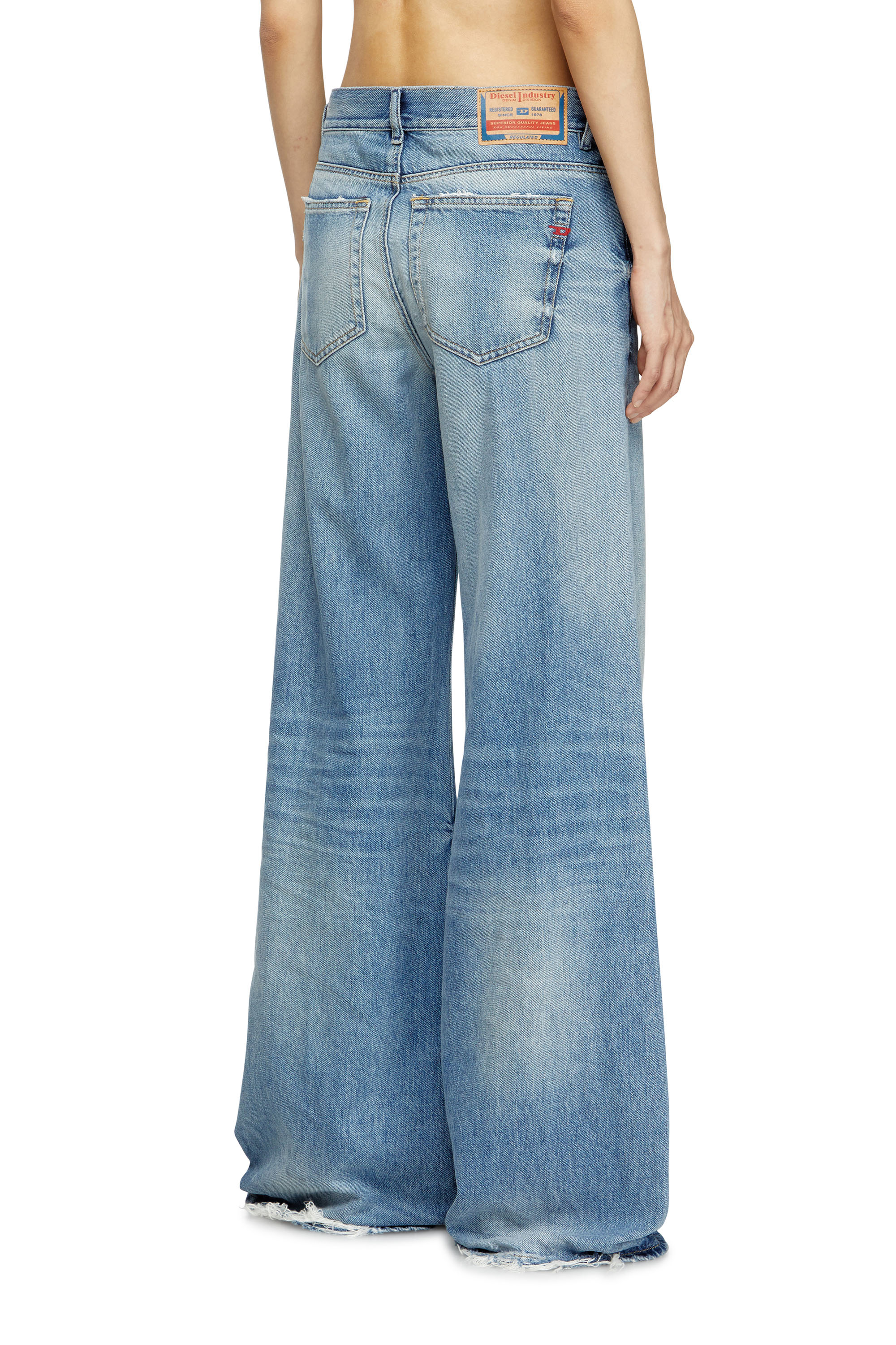 Flare Jeans 1978 D-Akemi 09M07, Hellblau Diesel - Damen Flare Jeans 1978 D-Akemi 09M07, Hellblau - 4