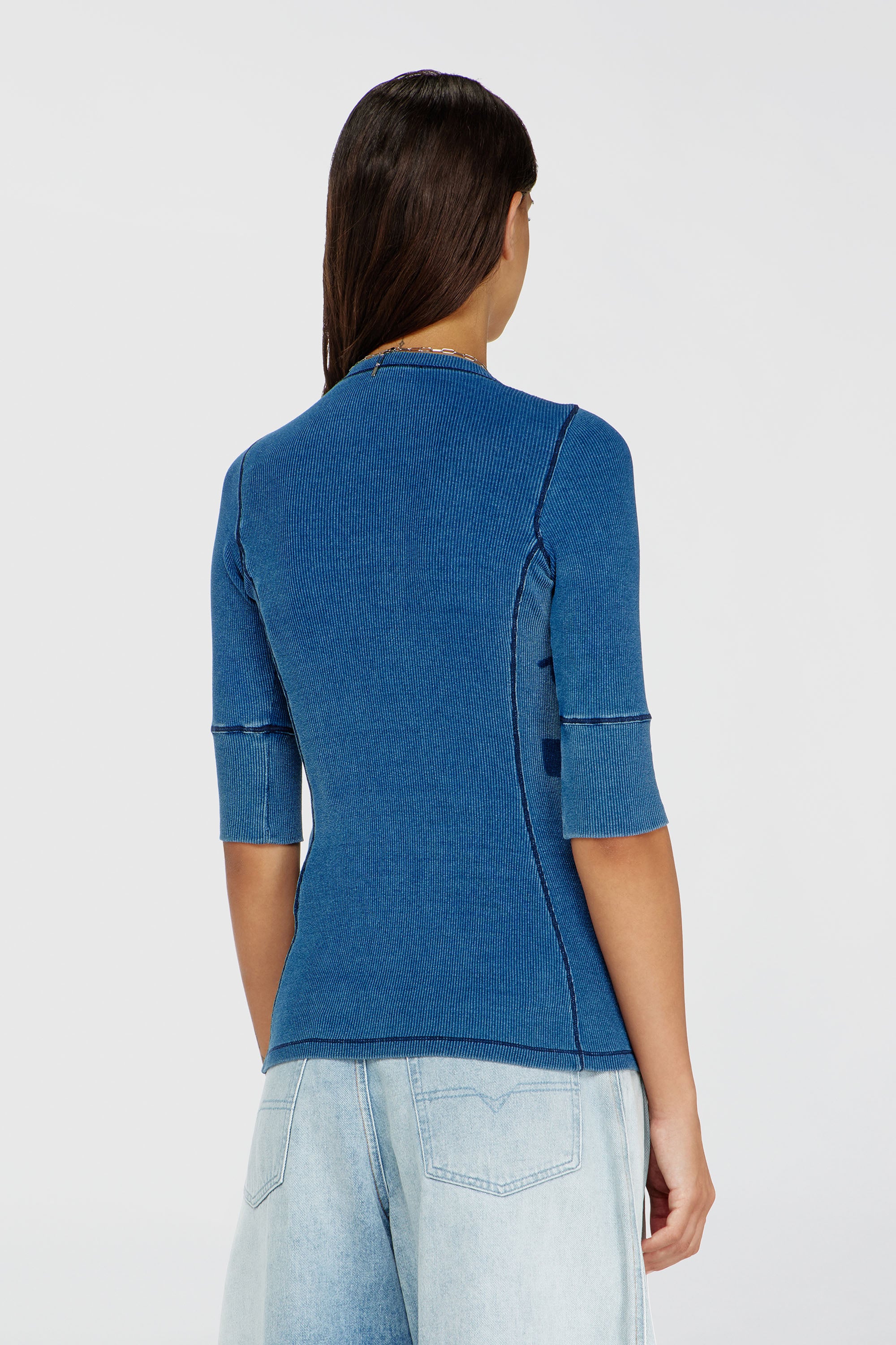 Diesel - T-EREME, Damen Henley-Top mit Shadow-Patch-Effekten in Mittelblau - 4