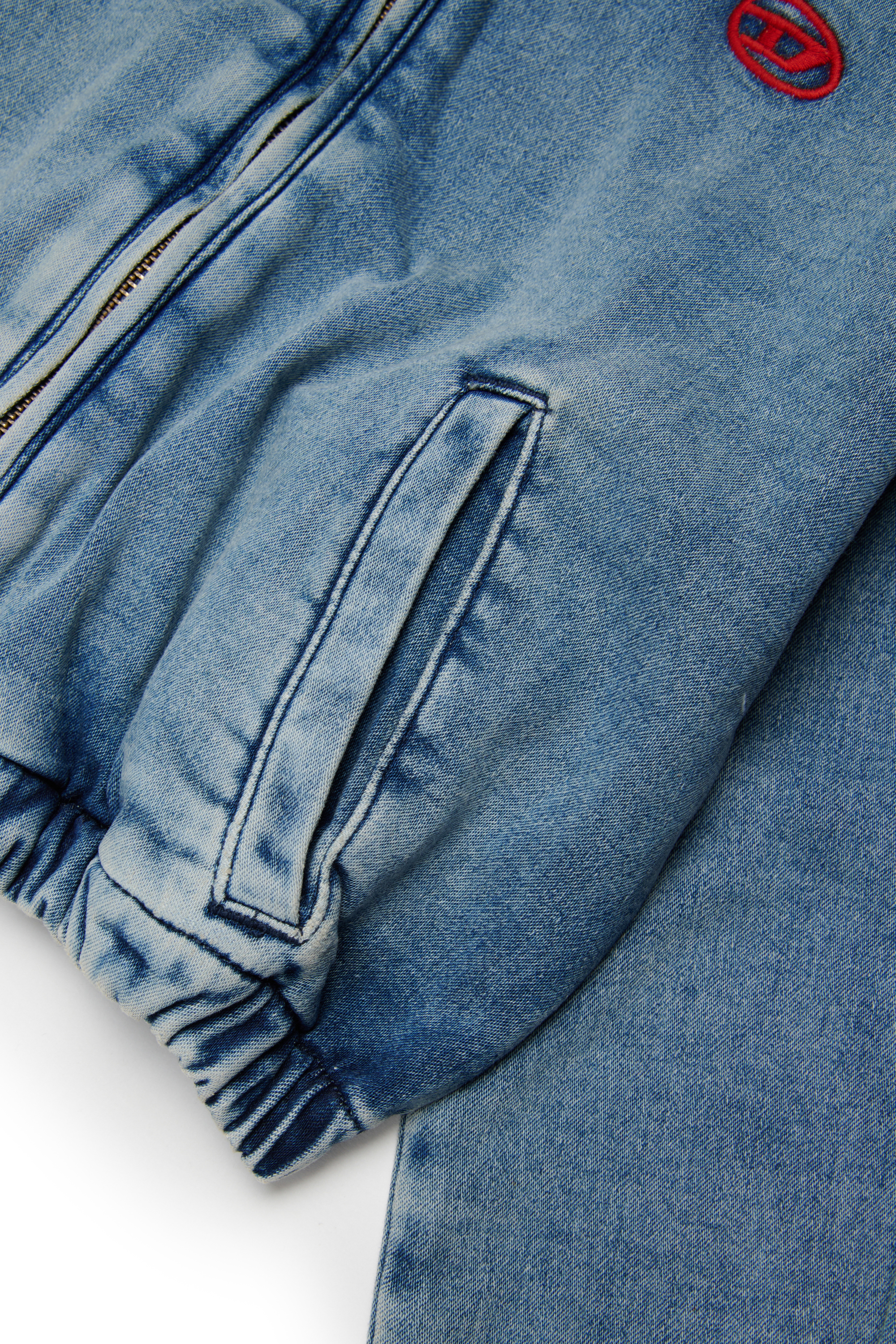 JAXY JJJ, Mittelblau