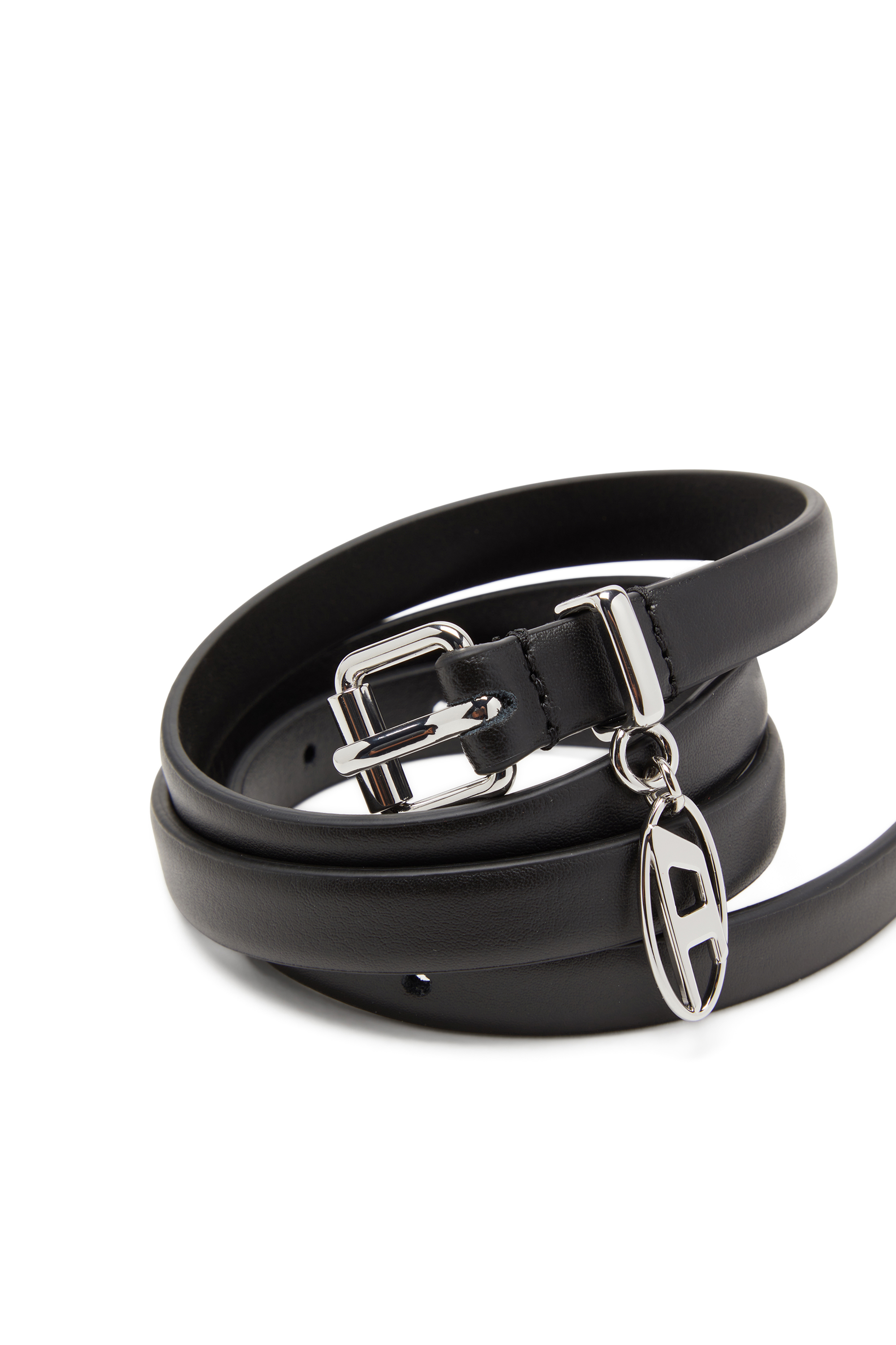B-CHARM-OVAL D, Schwarz