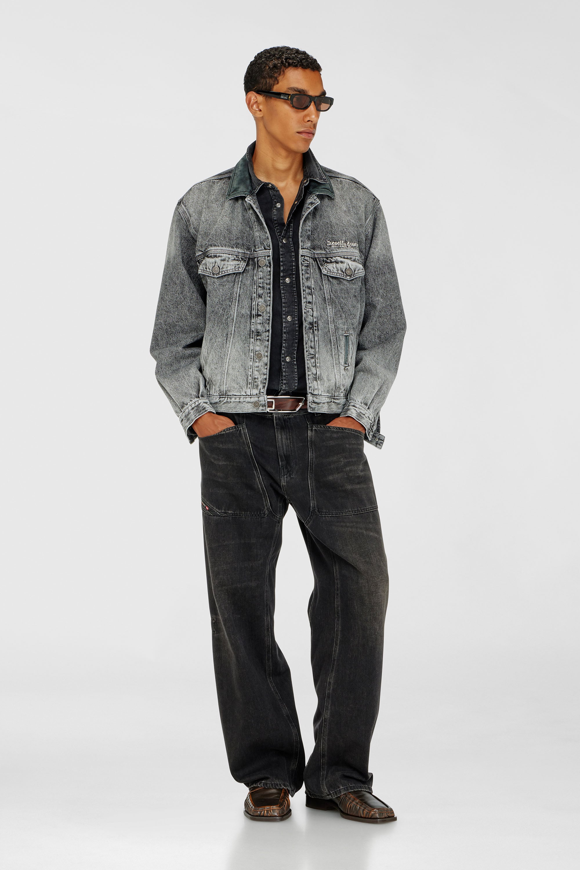 Diesel - D-DENVER-S, Unisex's Denim trucker jacket with tonal leather trims in Grey - 1