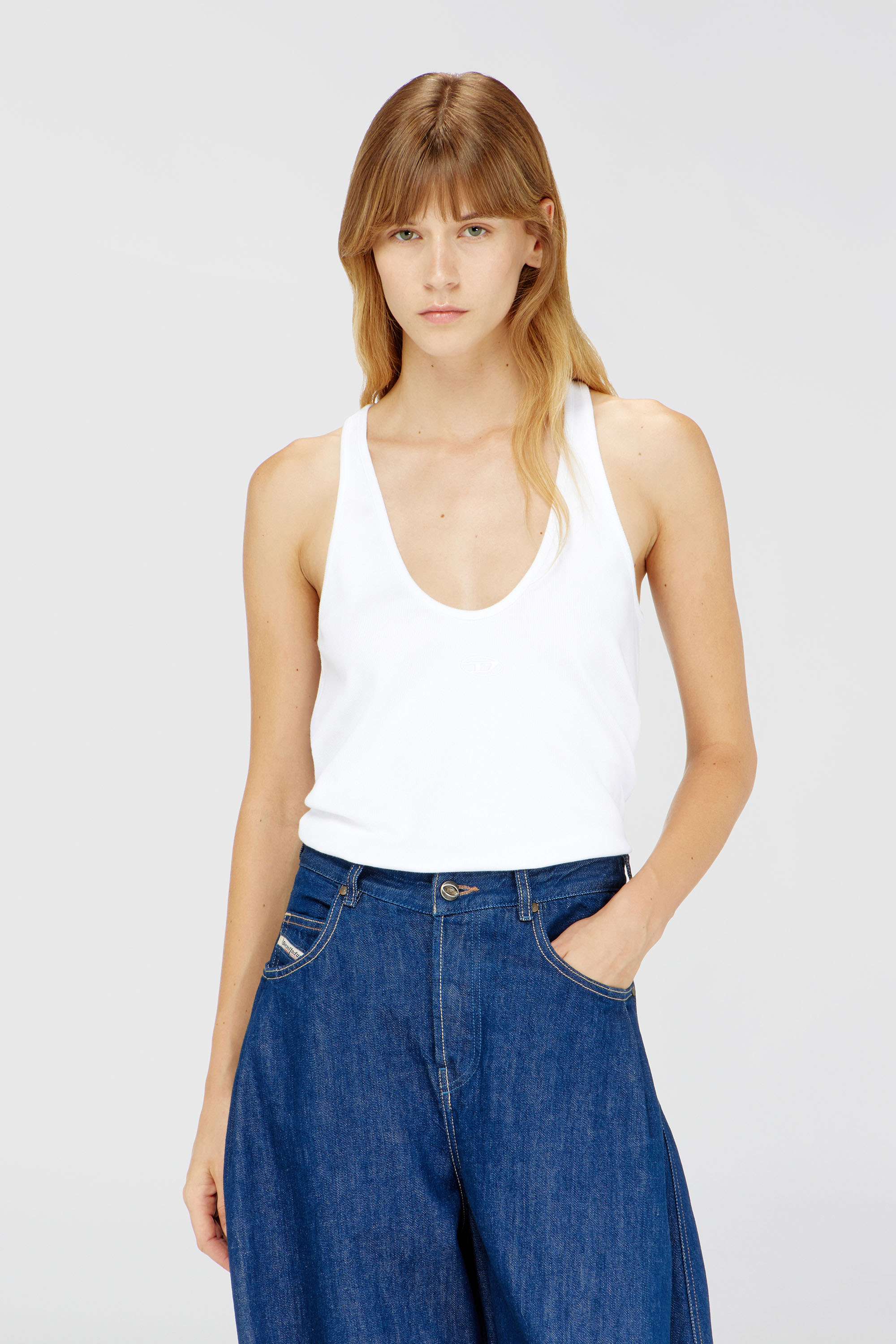 Diesel - T-IPSYA-LKDS, Damen Geripptes Tanktop mit Oval D in Wei&szlig; - 3