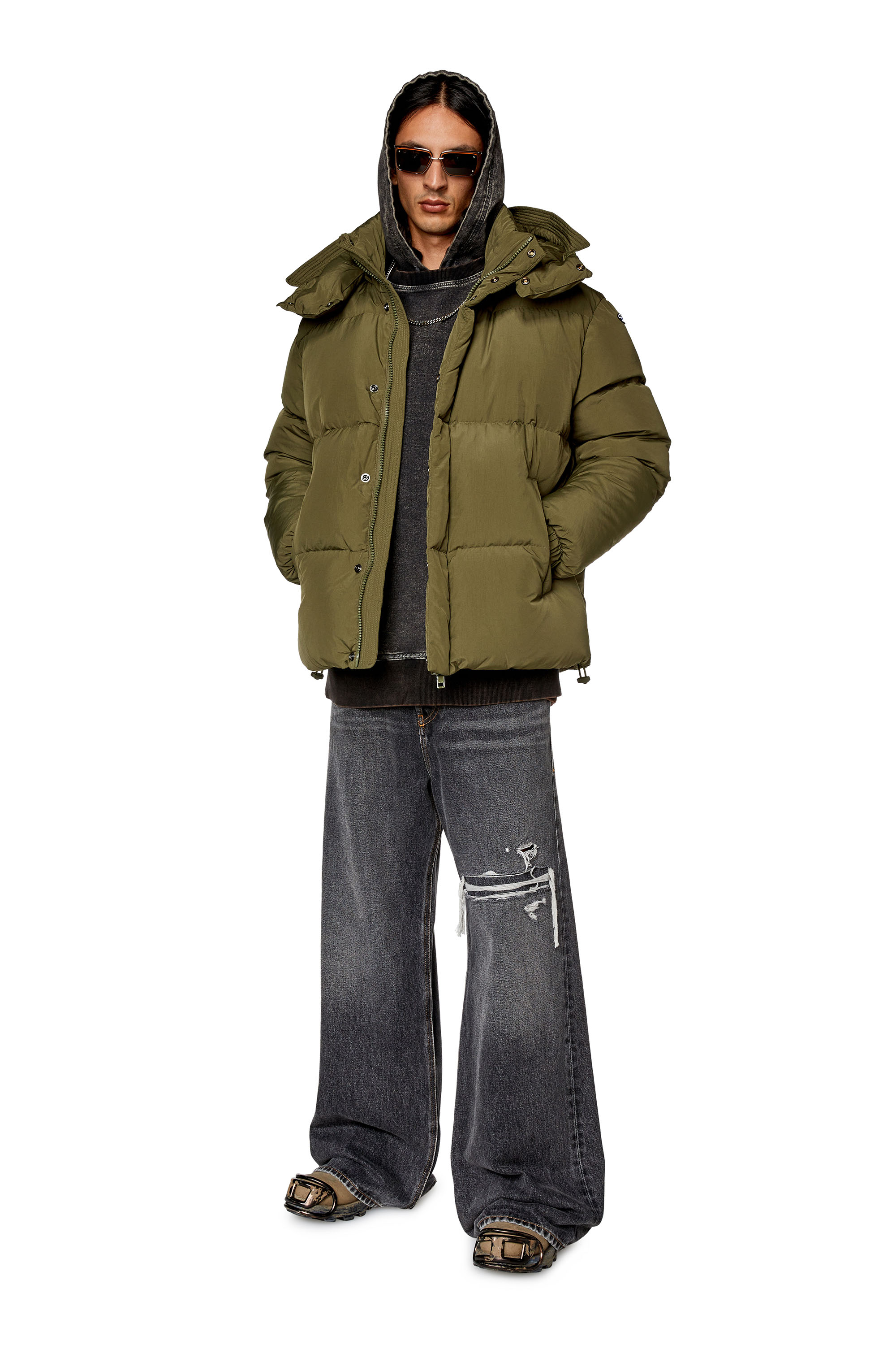 Diesel - W-ROLFYS, Herren Daunenjacke aus Recycling-Nylon-Taslan in Olivgrün - 2