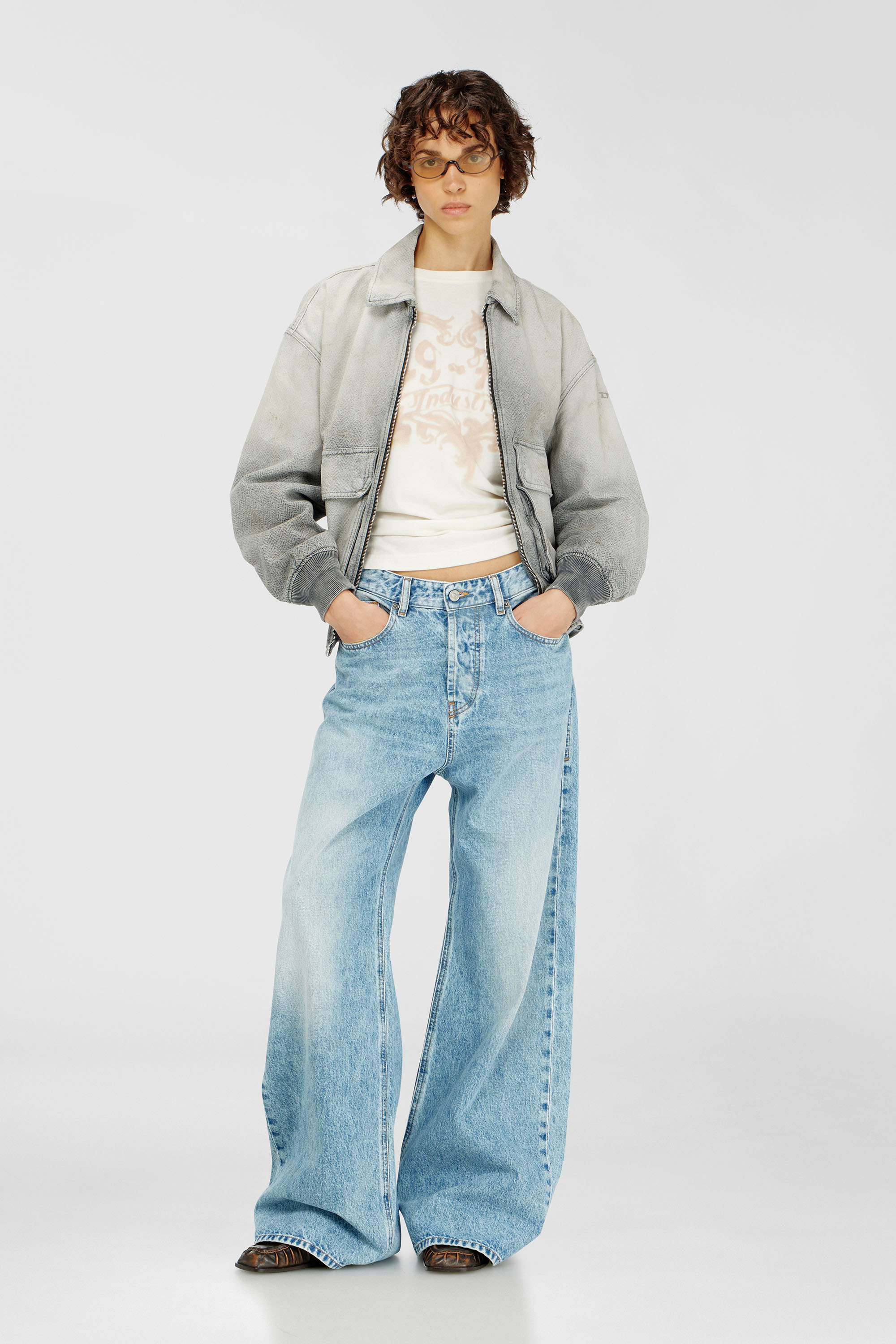 Diesel - Unisex's Relaxed Jeans 1996 D-Sire 09I29, Light Blue - 1