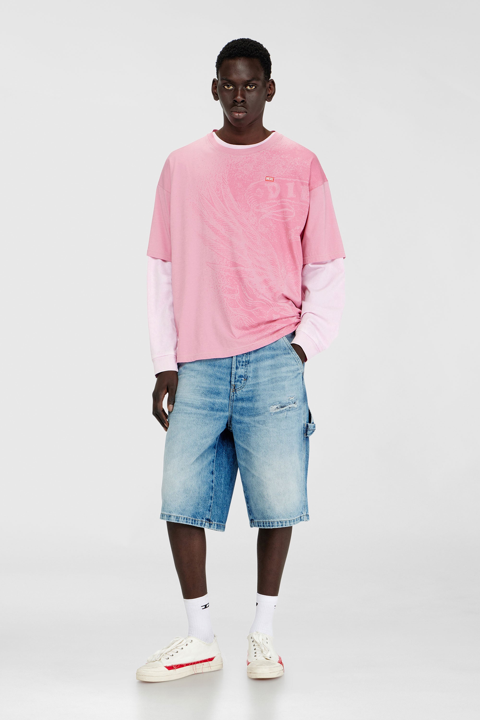 Diesel - D-LIVERY-W-SHORT, Herren Relaxed Shorts aus flie&szlig;endem Denim mit Abrieb-Effekten in Hellblau - 1
