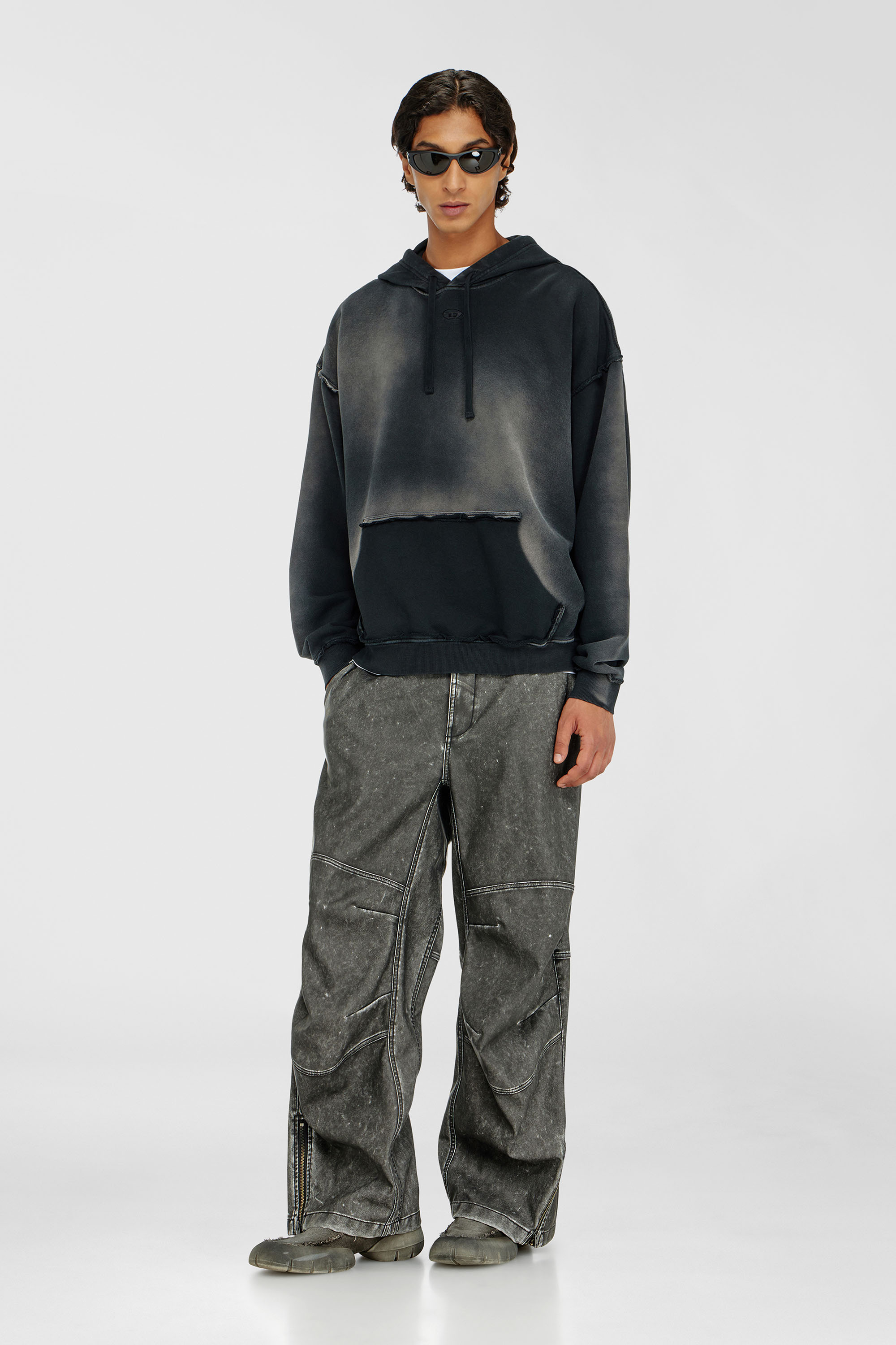 Diesel - S-POCK-HOOD, Herren Verblasster Baumwoll-Hoodie mit ausgefransten Details in Schwarz/Grau - 1