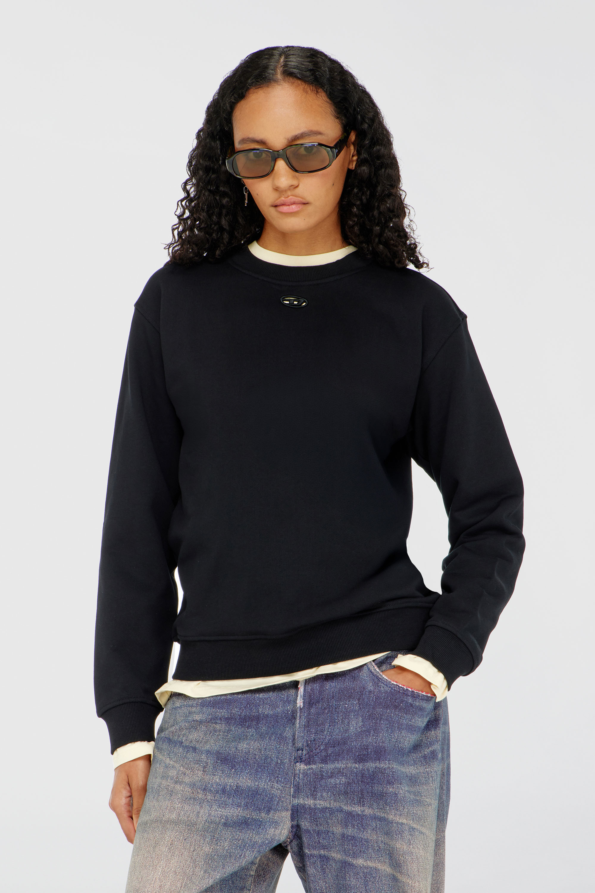 Diesel - F-NORMY-OD, Damen Baumwollsweatshirt mit ovaler D-Stickerei in Schwarz - 3