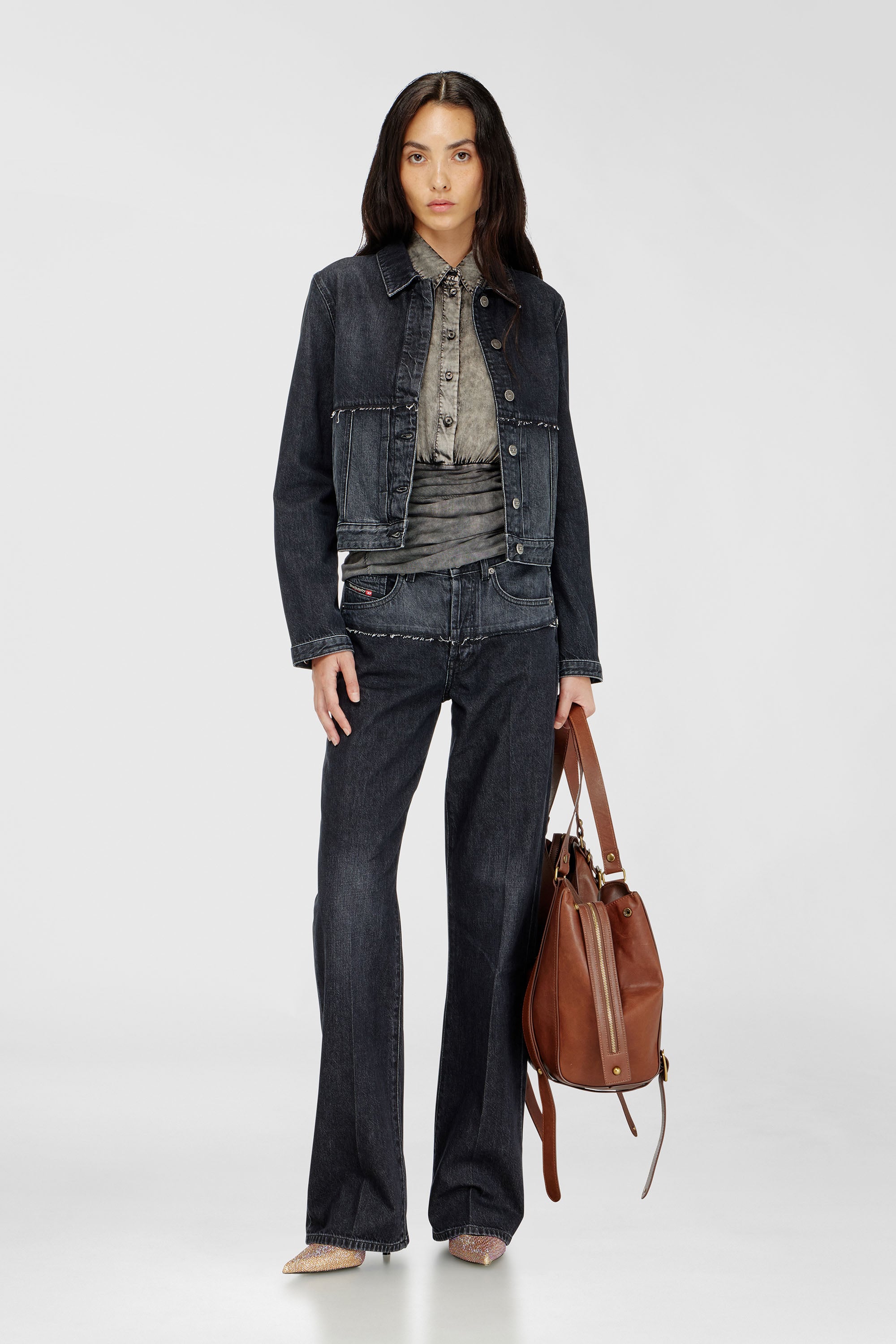 Diesel - DE-KATO-SE, Damen Jacke aus segmentiertem Denim in Schwarz/Dunkelgrau - 2