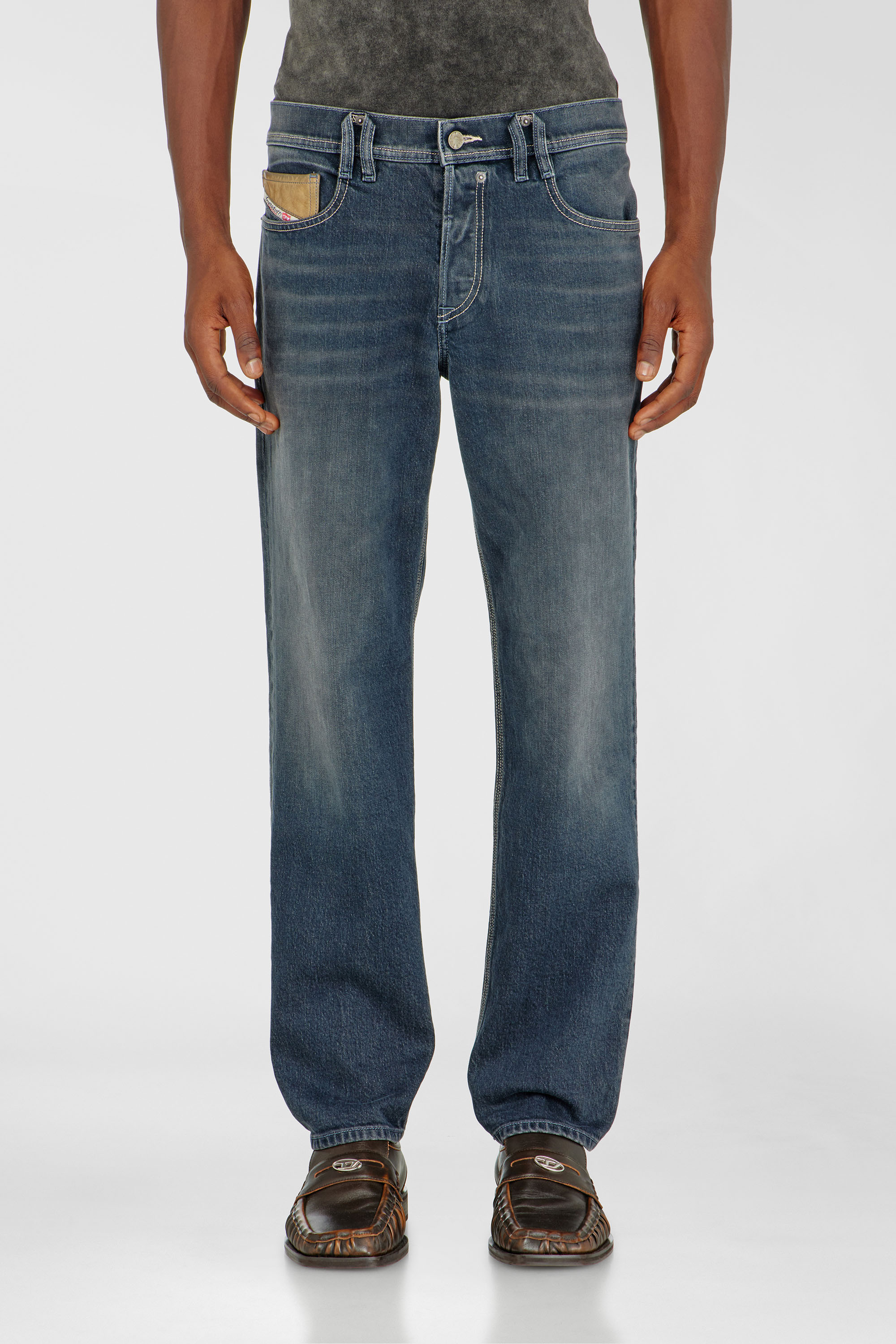 Diesel - Herren Regular Jeans 2023 D-Finitive 007GQ, Mittelblau - 1