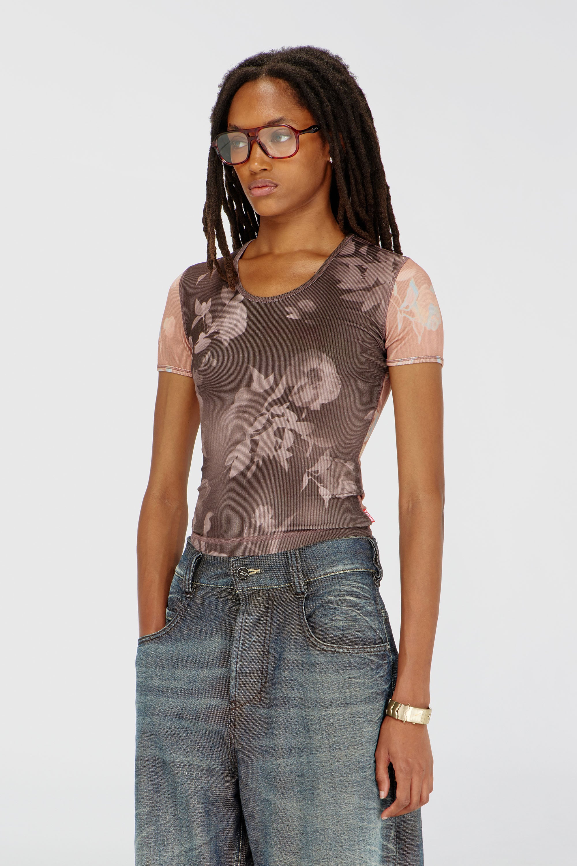 Diesel - T-ELENEWU, Damen Top aus geripptem Jersey mit Blumenprint in Braun/Rosa - 1
