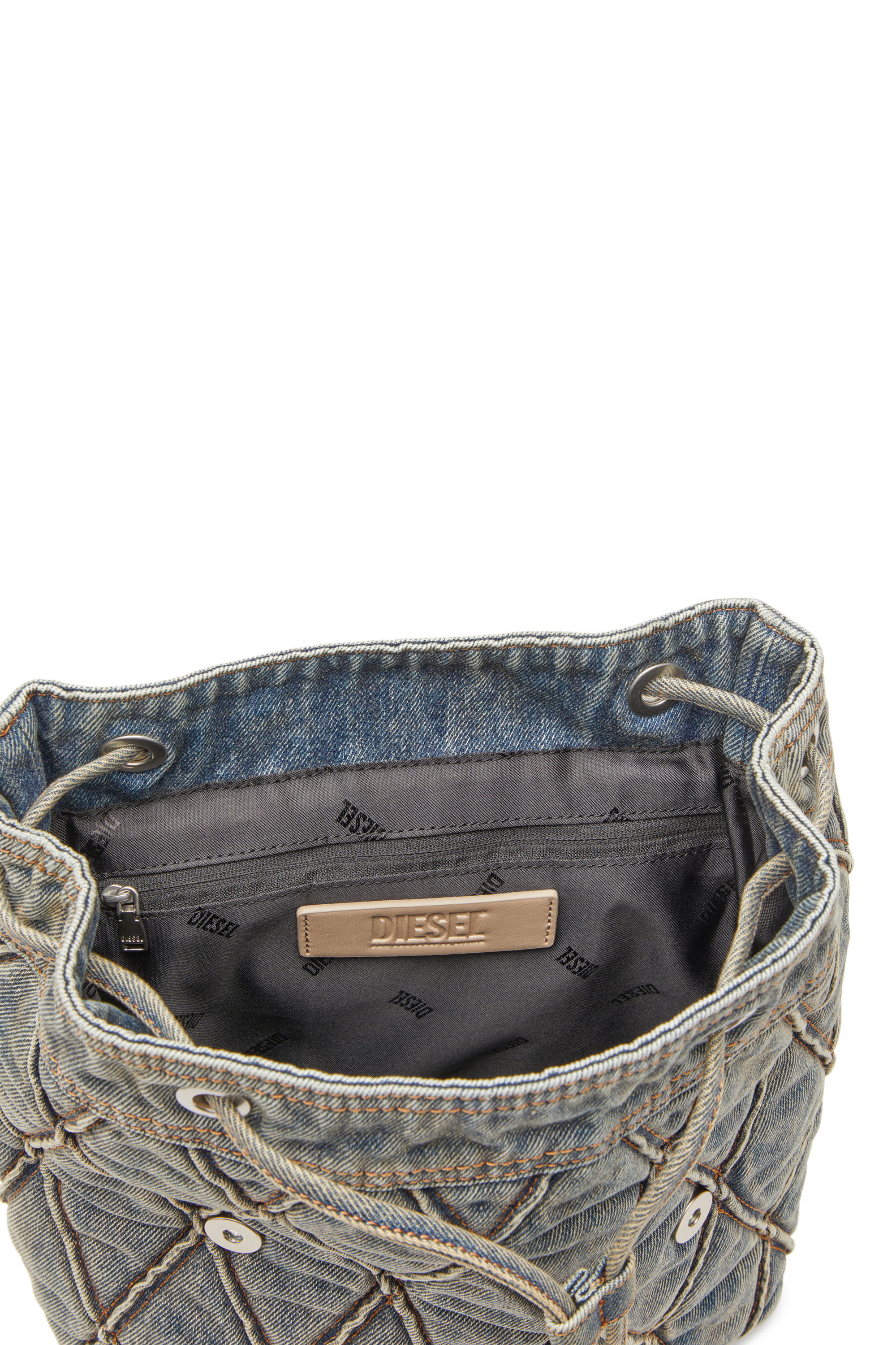 Diesel - CHARM-D BACKPACK S, Damen Charm-D S-Rucksack aus gestepptem Argyle-Denim in Blau - 4