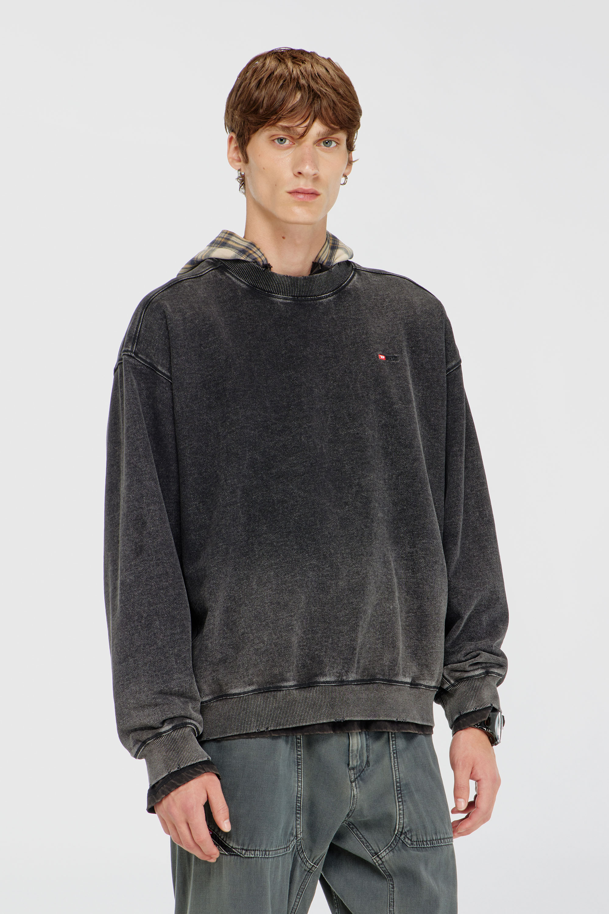 Diesel - S-CROX, Herren Sweatshirt aus Baumwolle mit verwaschenem Effekt in Dunkelgrau - 1