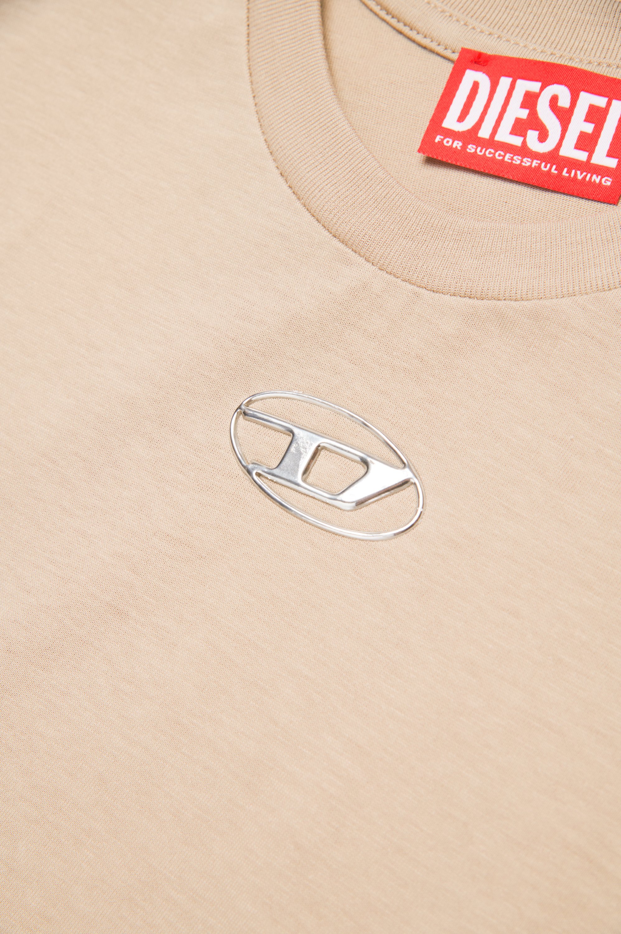 Diesel - TMARCUS OVER, Herren T-Shirt mit metallischem Oval D in Braun - Image 4