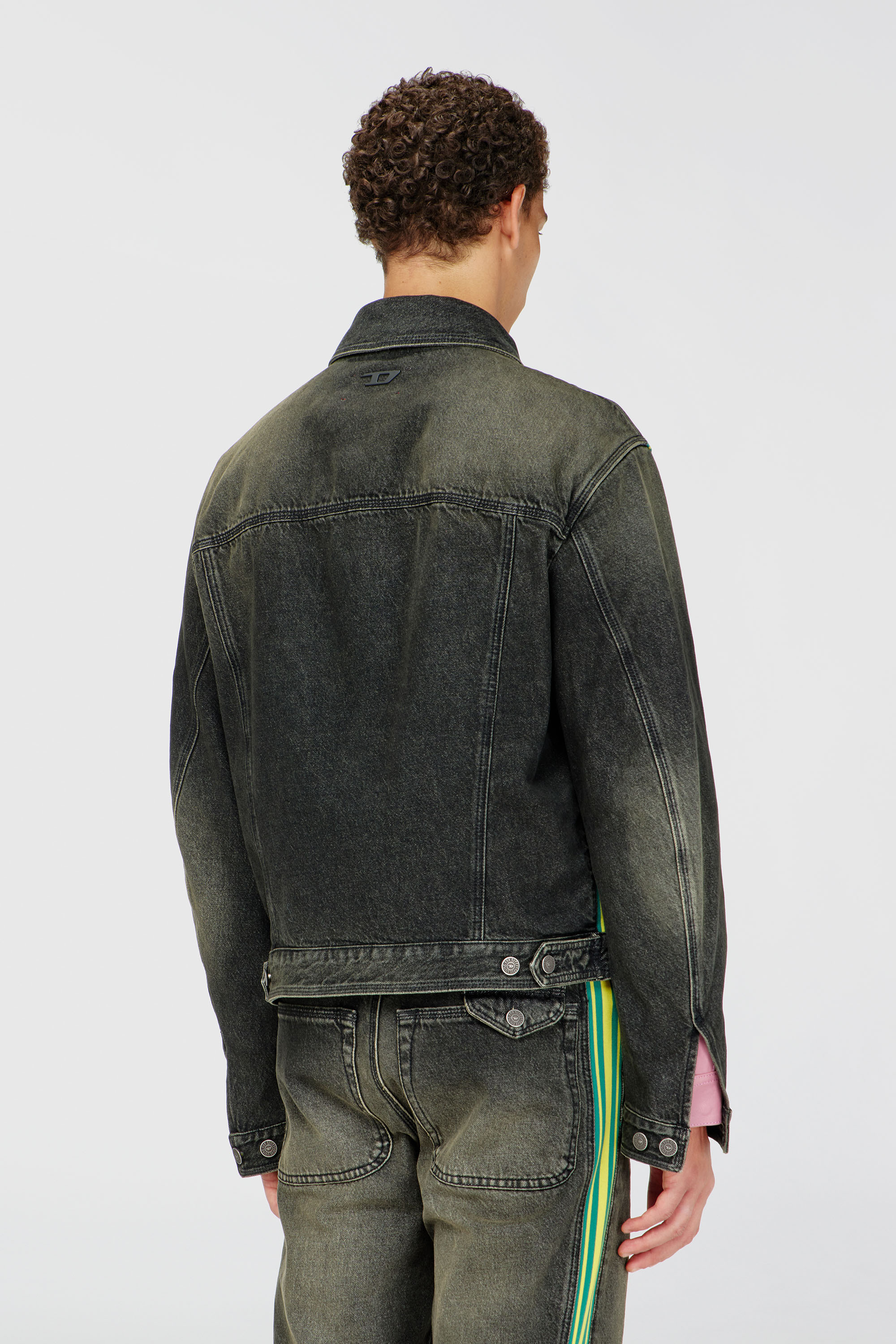 Diesel - D-BAS-FSJ1, Herren Trucker-Jacke mit gestreiften Schulterb&auml;ndern in Dunkelgrau - 4