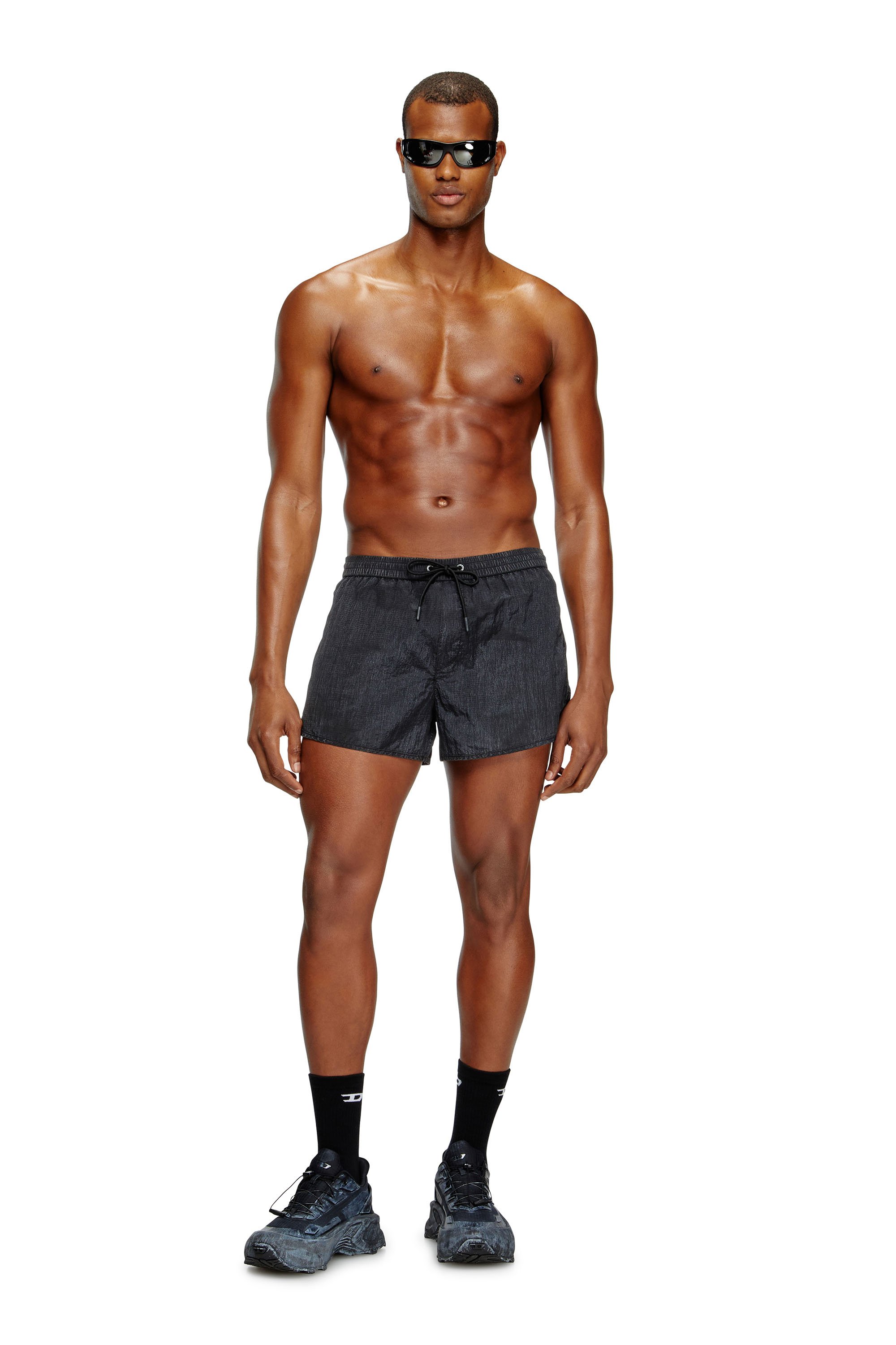 Diesel - OLIVER-30-D-POP, Herren Badeshorts aus behandeltem Ripstop in Schwarz - 1