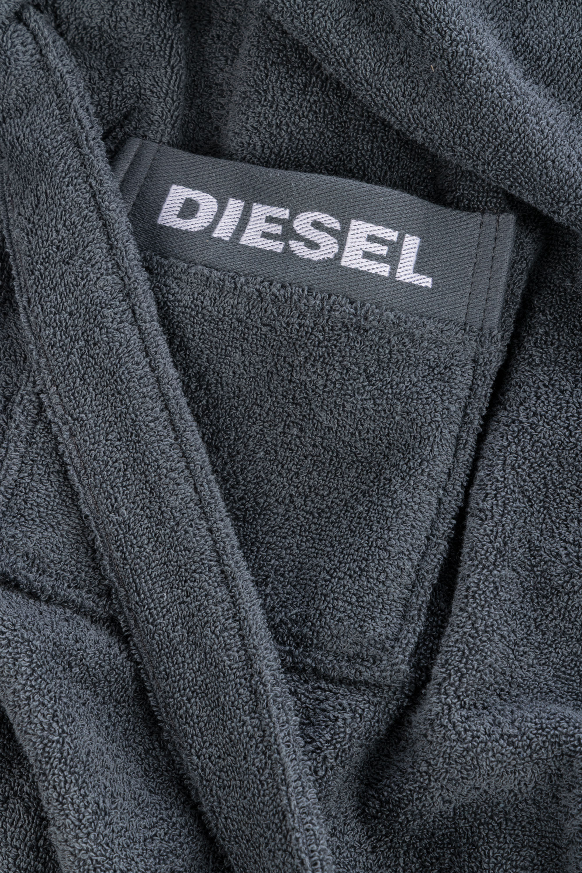 Diesel - 1015111 LOGO-COTTON BATHROBE SIZE M/L GR, Unisex Bademantel aus Baumwoll-Frottee, Größe M/L in Dunkelgrau - 2