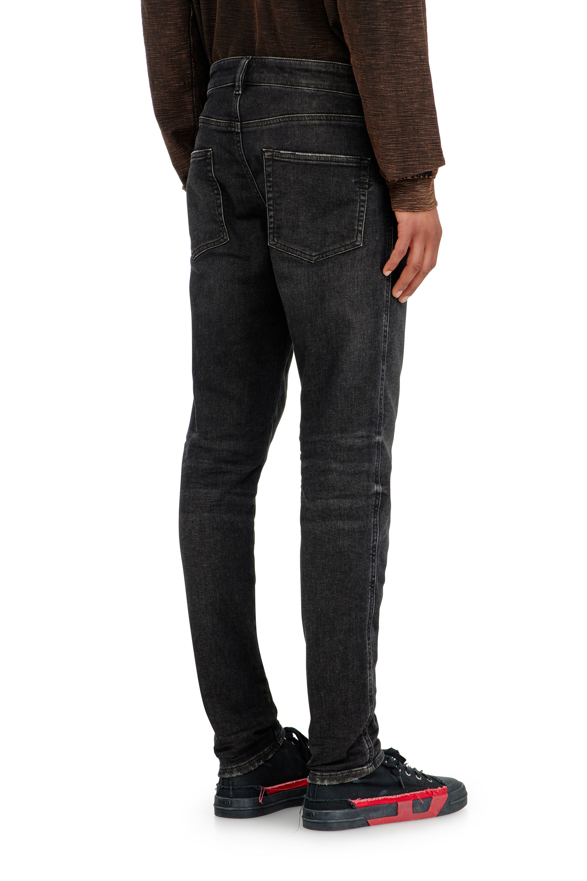 Diesel - Herren Slim 2062 D-Strukt Joggjeans&reg; 09P92, Schwarz/Dunkelgrau - 4