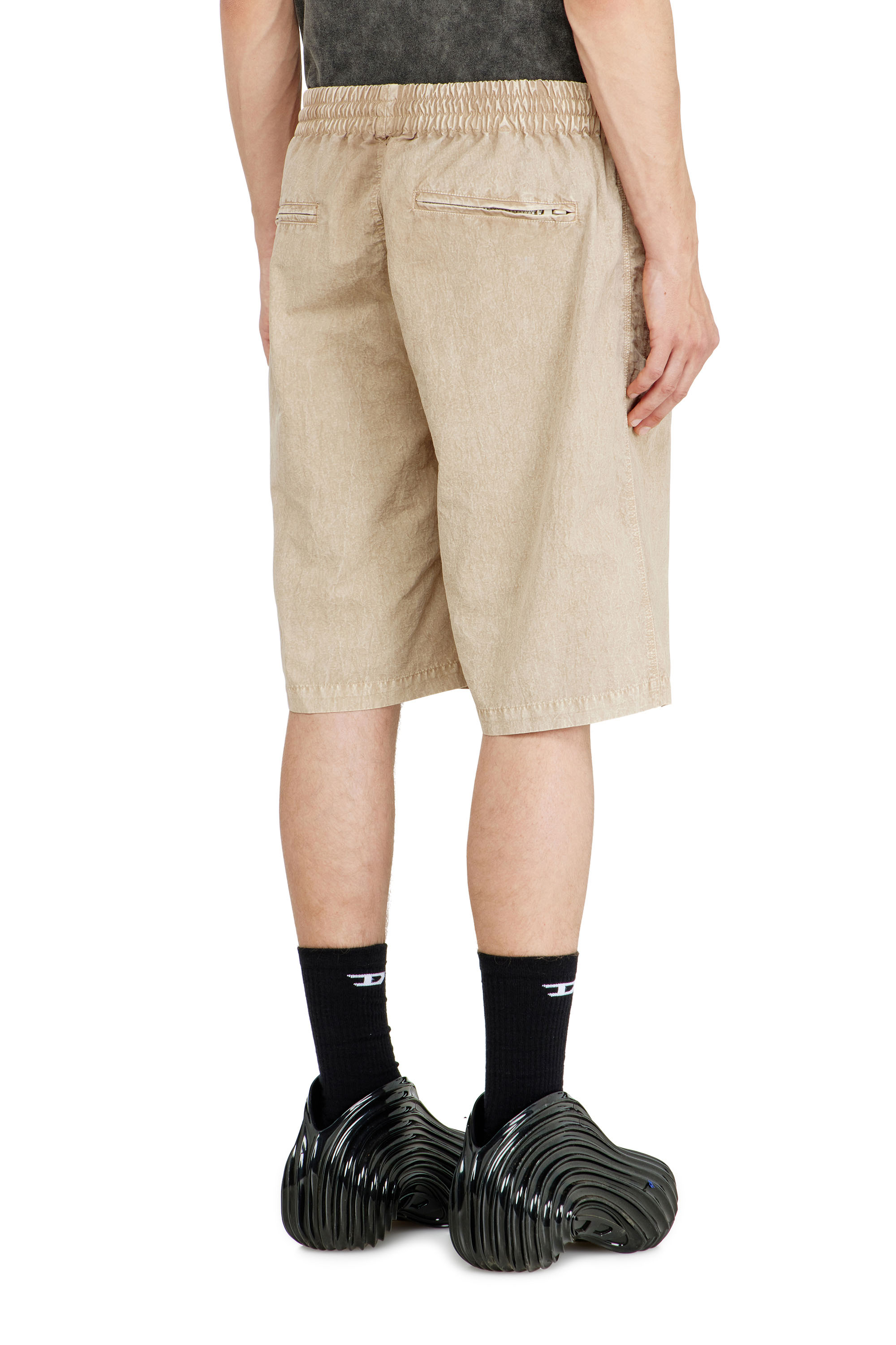 Diesel - P-THECK-SHORT-PLBH, Herren Behandelte Nylon-Shorts in Beige - 3