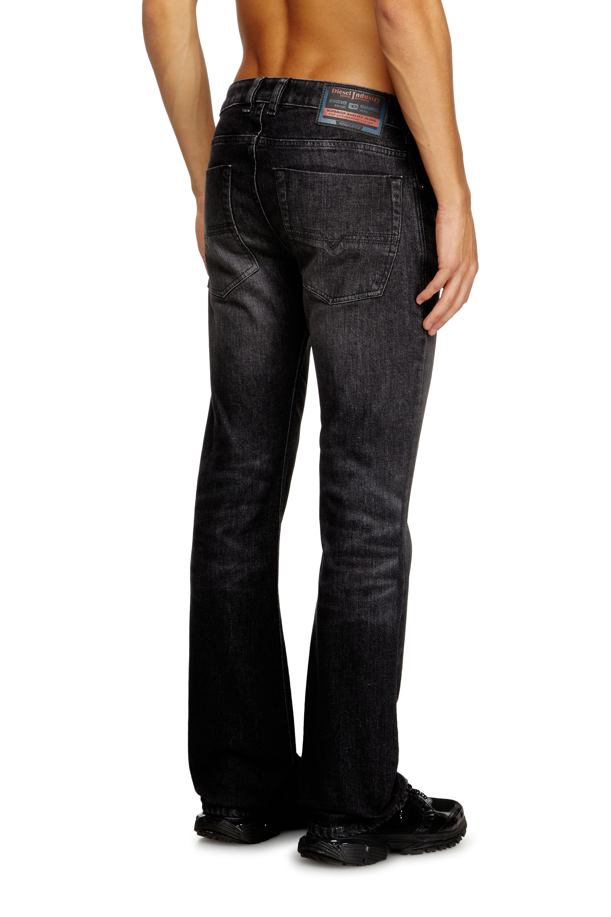 Diesel - Herren Bootcut Jeans 2007 Zatiny 09N48, Schwarz/Dunkelgrau - 4