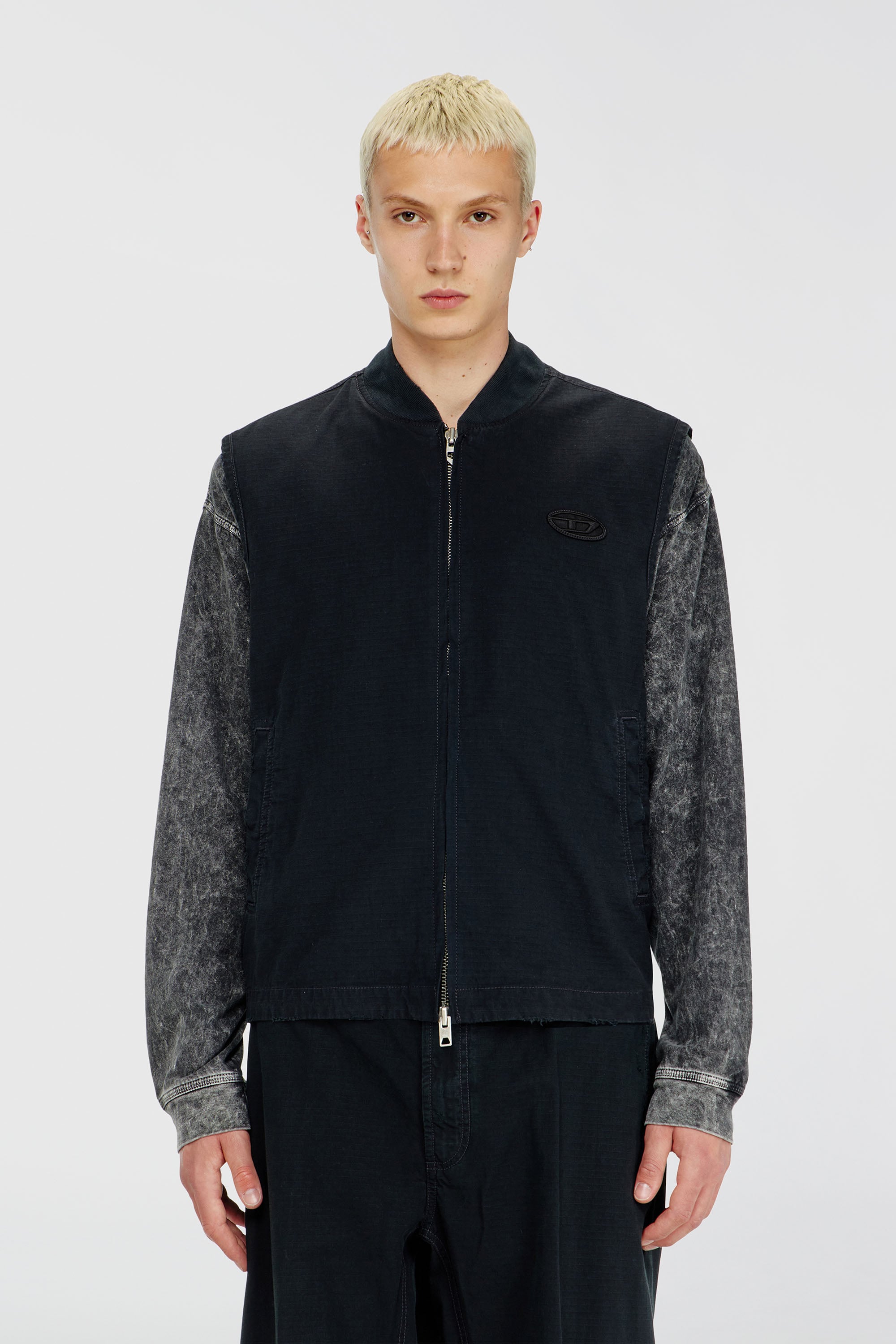 Diesel - J-TYPE-CO-SL, Herren Baumwoll-ripstop-Weste mit Oval D patch in Schwarz - 1