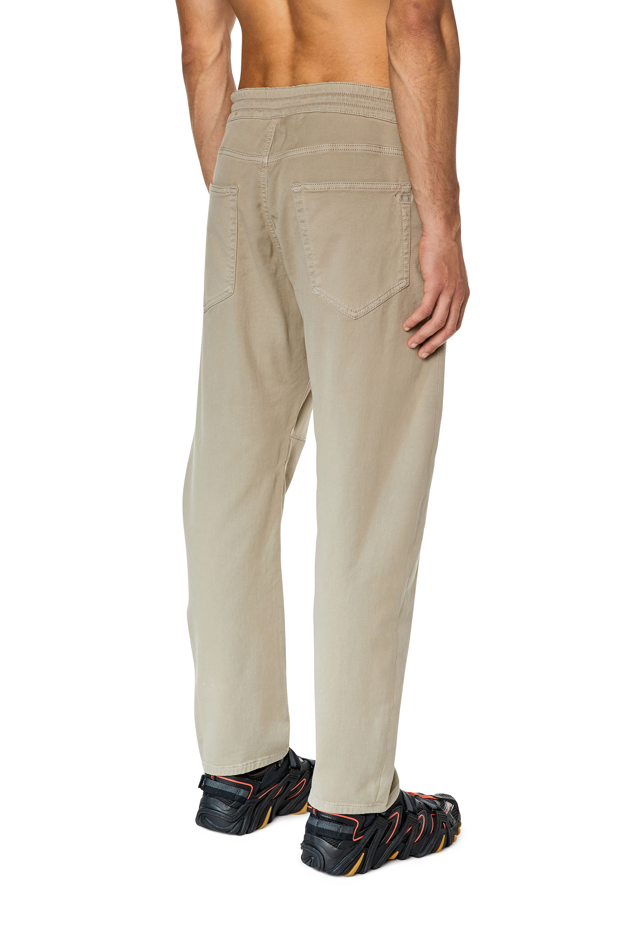 Diesel - D-Amage JoggJeans® 068DY Tapered, Grau - Image 2
