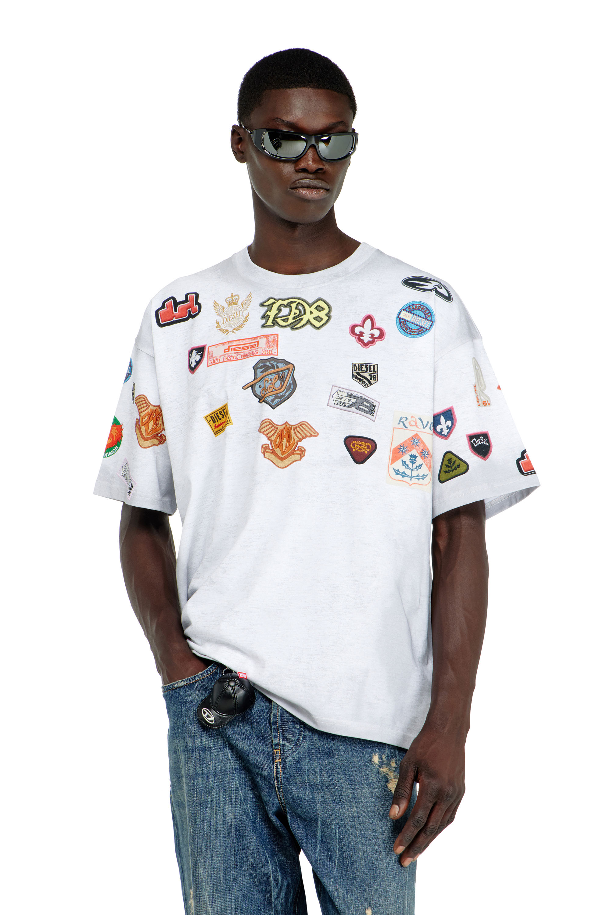 Diesel - T-BOXT-AA6, Herren T-Shirt aus Baumwolle mit all-over patches print in Wei&szlig; - 1