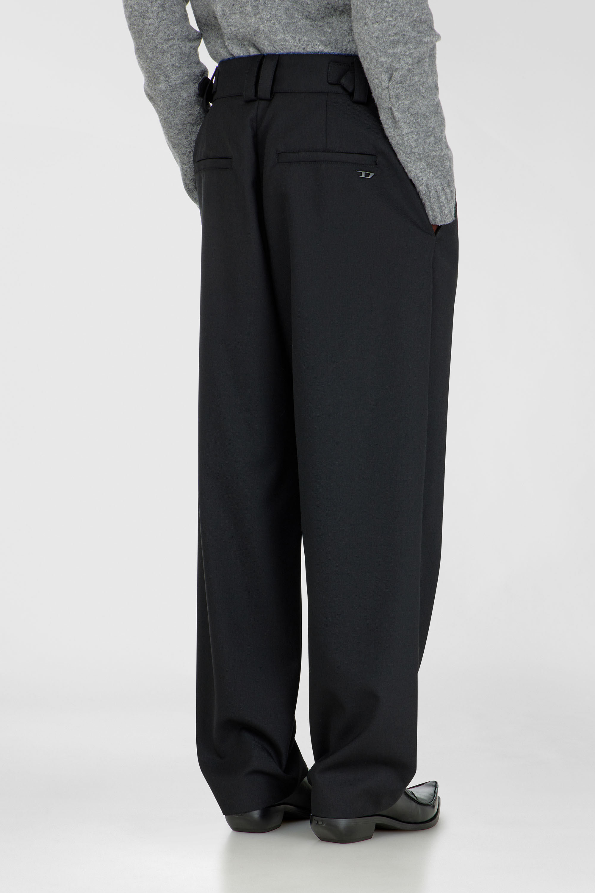 Diesel - P-HIT-COOL, Herren Ma&szlig;geschneiderte Hose mit Denim-Detail in null - 4