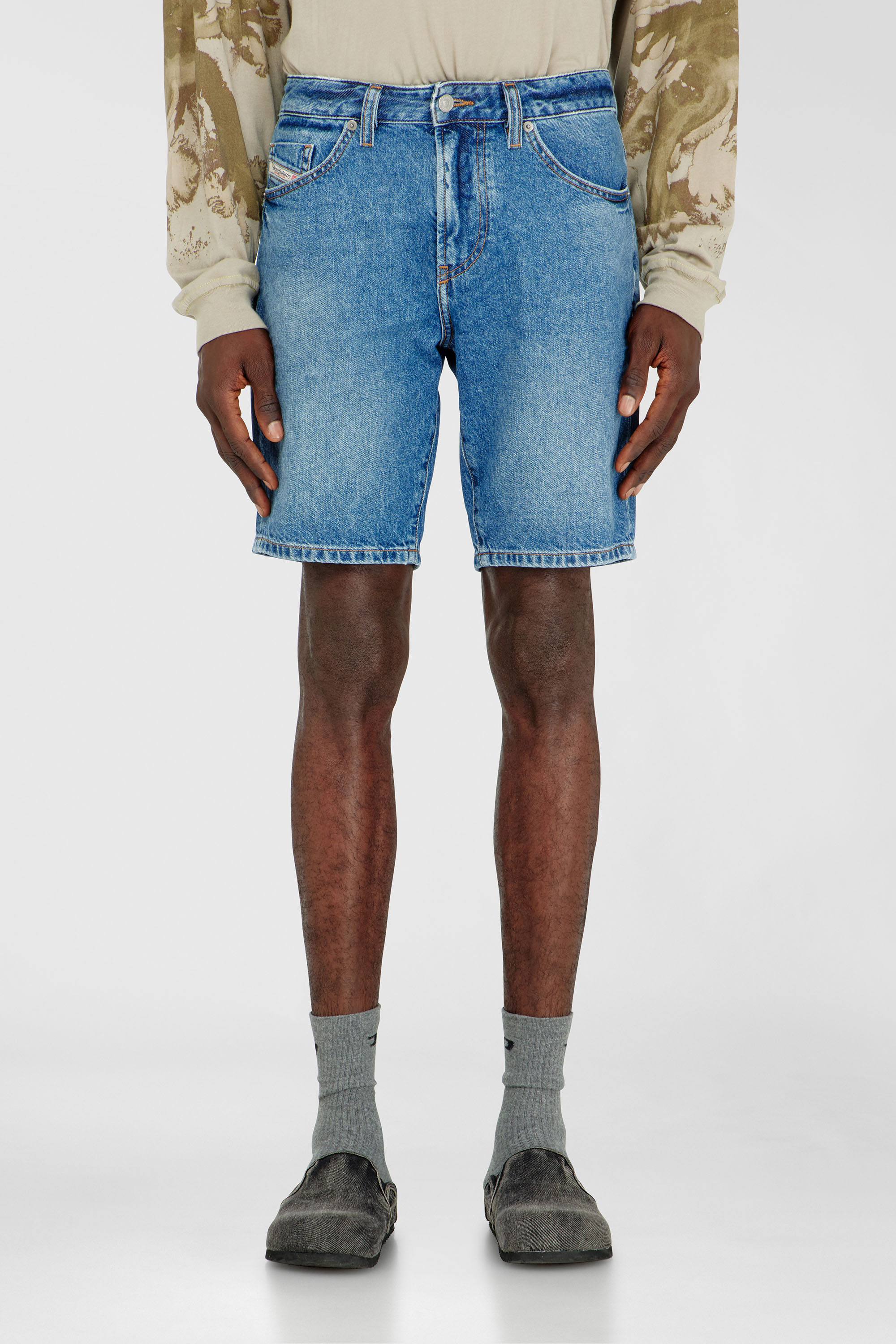 Diesel - D-FIN, Herren Schmale Shorts aus Clean-Wash-Denim in Blau - 1
