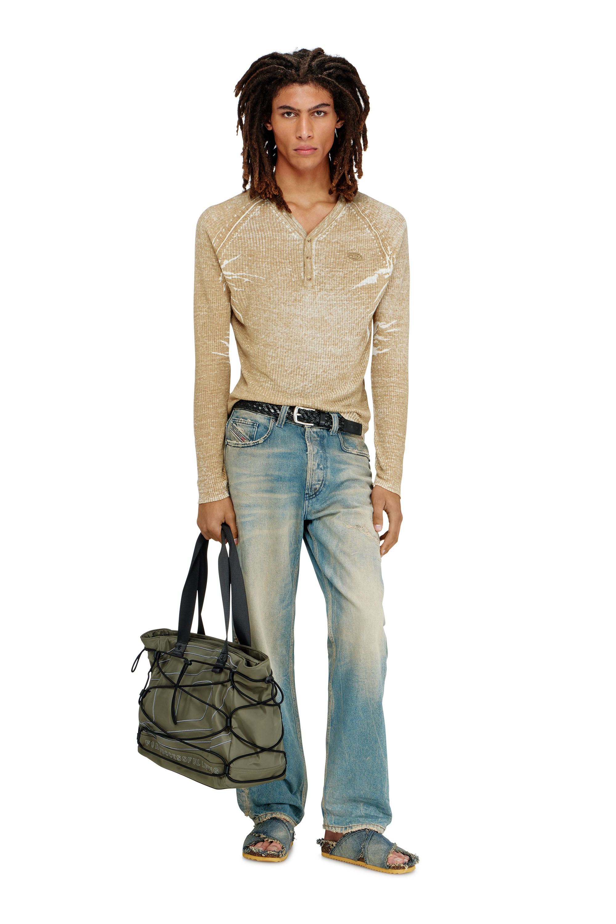 Diesel - K-ZENON, Herren Henley-Pullover mit verblasstem R&uuml;ckseitendruck in Hellbraun - 1