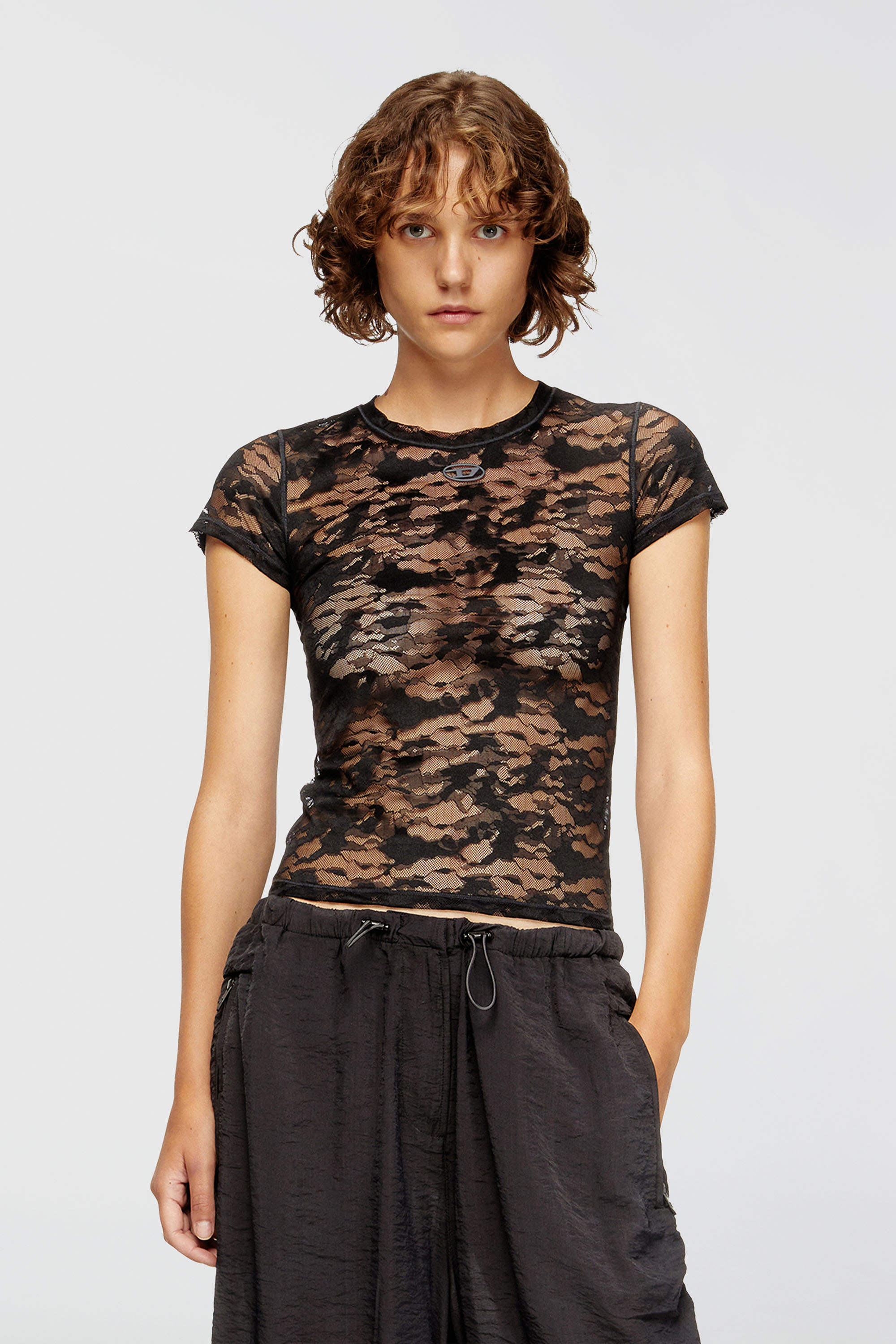 Diesel - KASIA-UTLT, Damen T-Shirt mit Camouflage-Spitze in Schwarz - 2