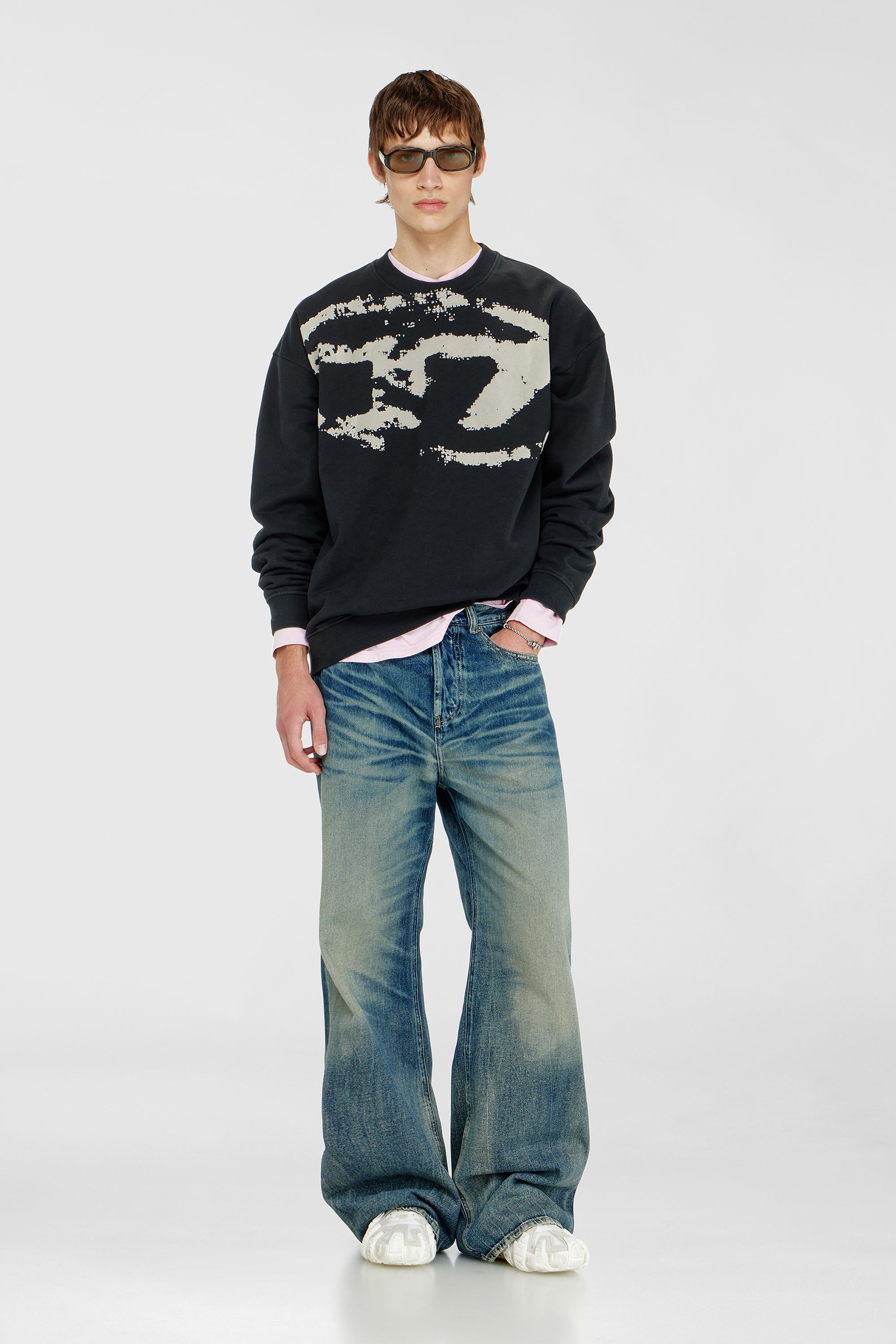 Diesel - S-BOXT-N5, Herren Baumwoll-Sweatshirt mit geflocktem Oval D in Schwarz - 1
