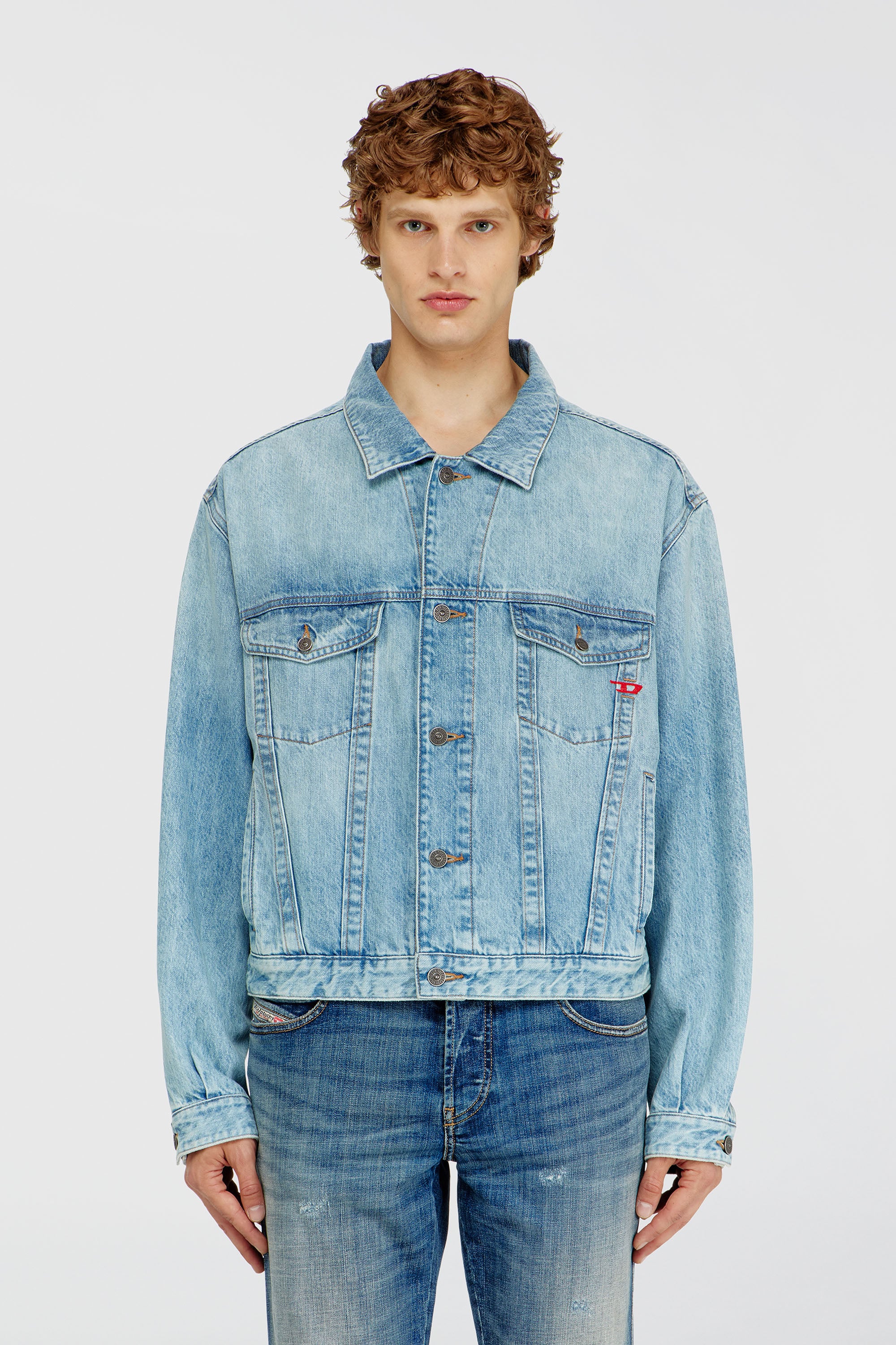 Diesel - D-RANGER, Unisex Trucker-Jacke aus denim in Hellblau - 1