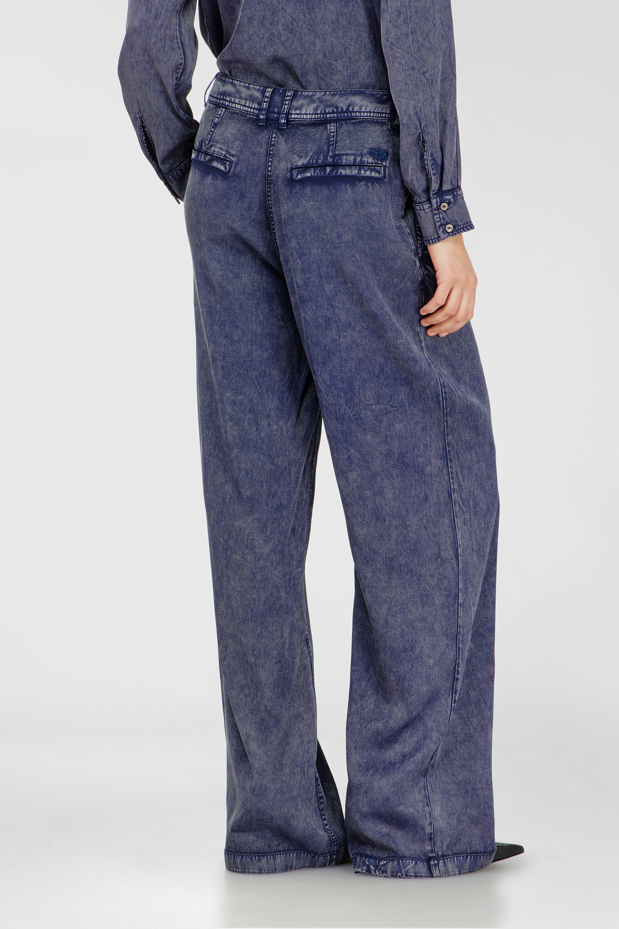 Diesel - P-AUSTINE, Damen Wide-Leg-Hose aus Viskose in Denim-Optik in Dunkelblau - 4
