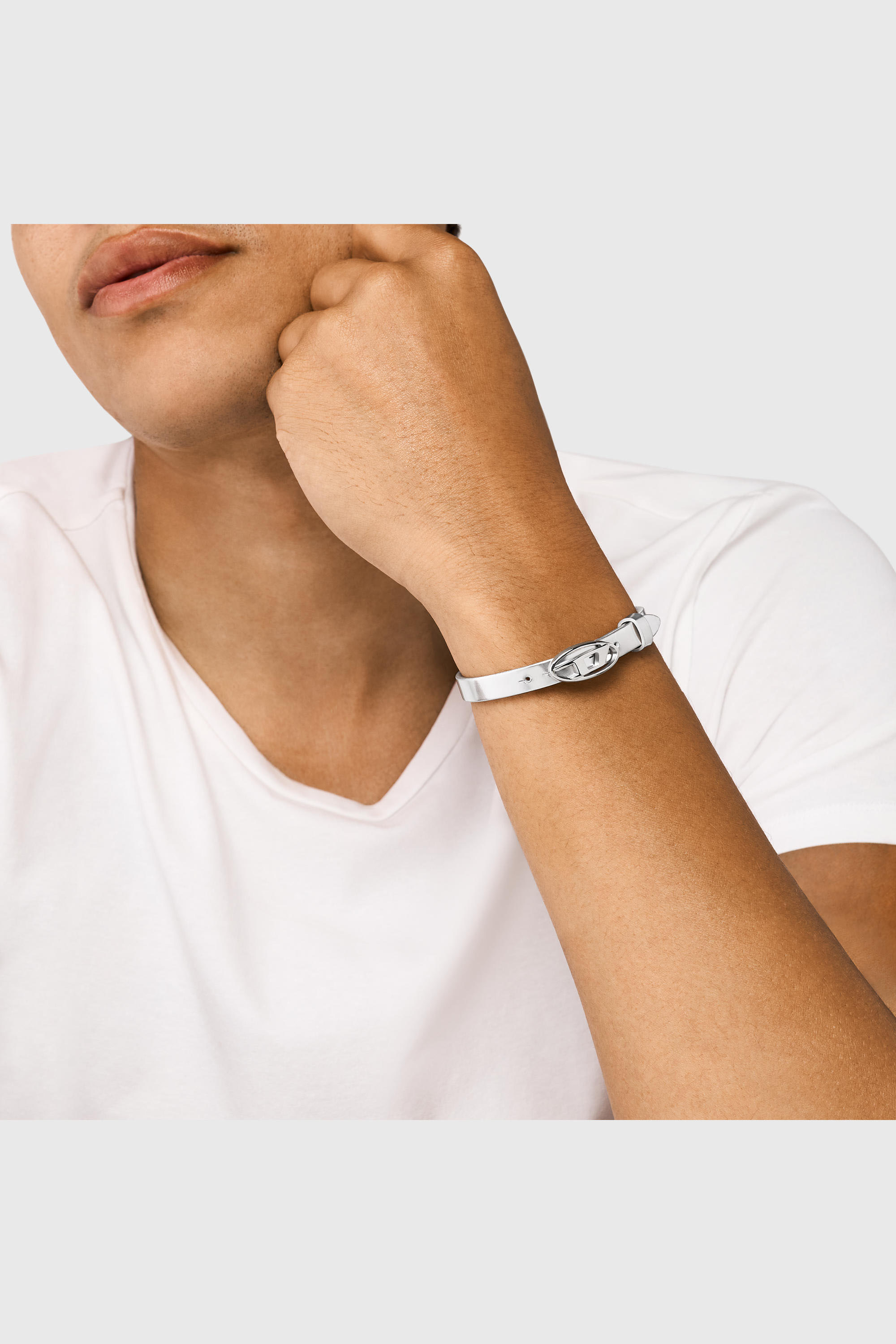 Diesel - DX1518040, Unisex Stapelarmband aus silbernem Leder in Silber - 4