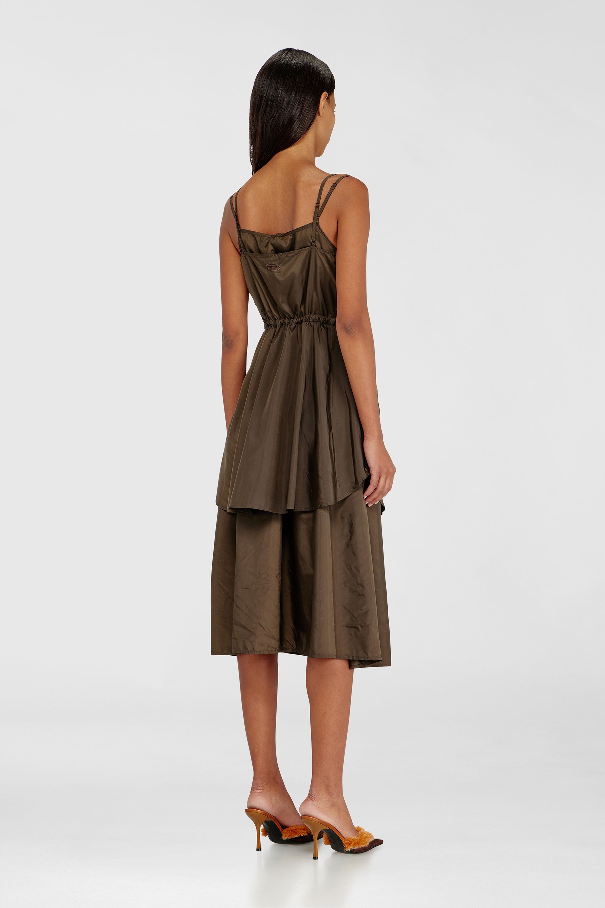 Diesel - D-OROTEA-T1, Damen Leichtes Nylonkleid mit Lagen-Design in Braun - 4