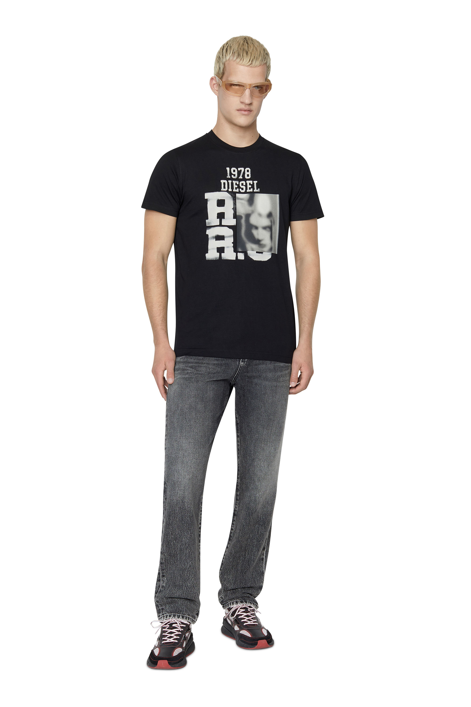 Diesel - 2020 D-Viker 007C4 Straight Jeans, Schwarz/Dunkelgrau - Image 5